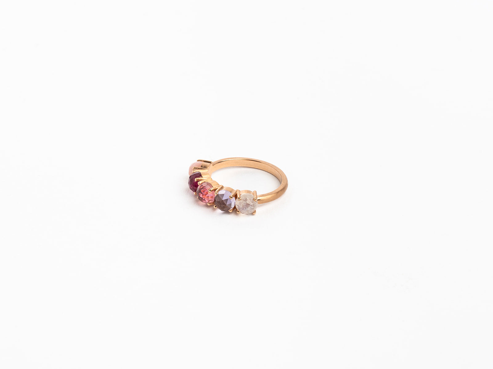 IRENE NEUWIRTH | 5 STONE RING