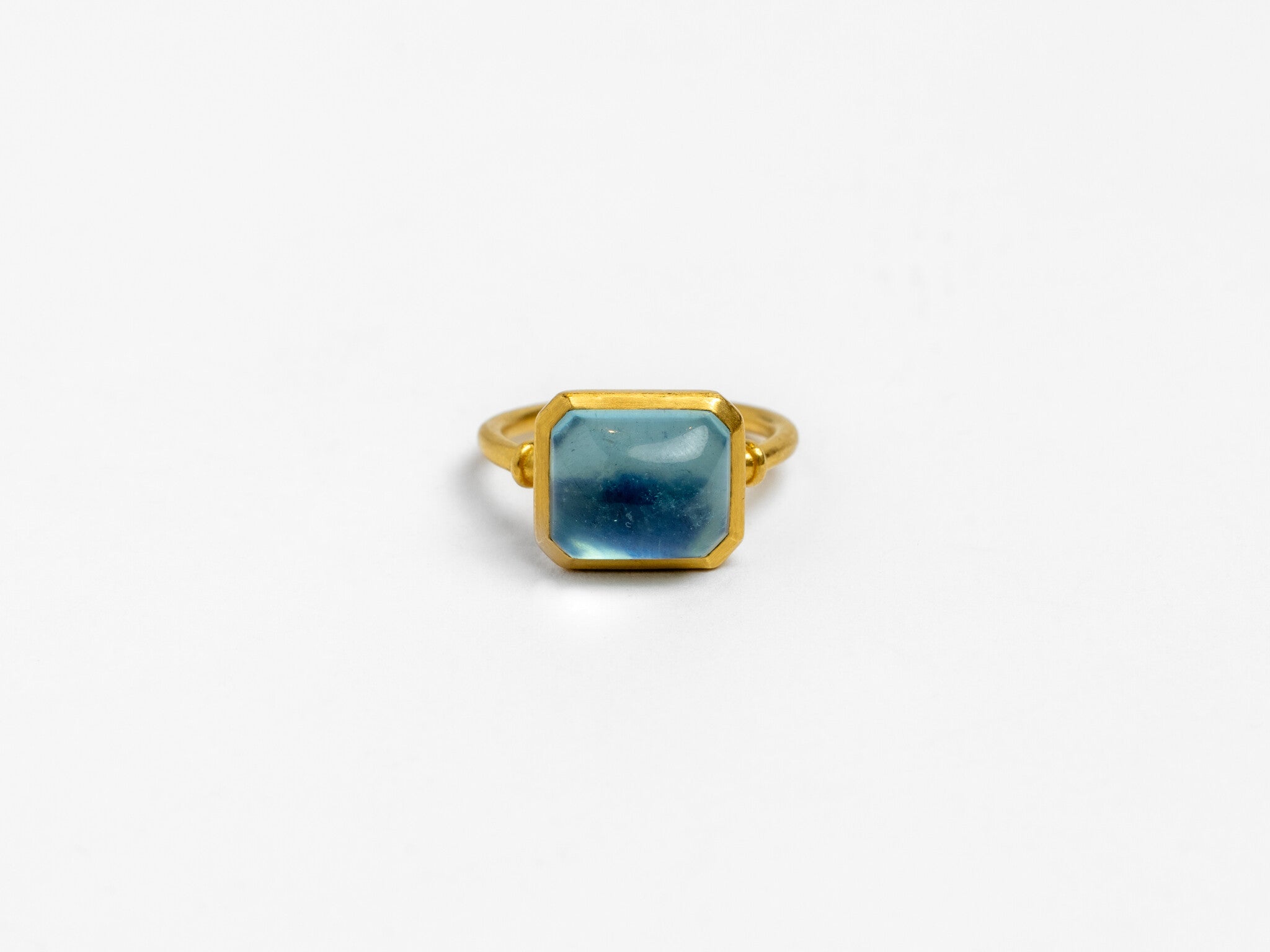AQUAMARINE CASPA RING