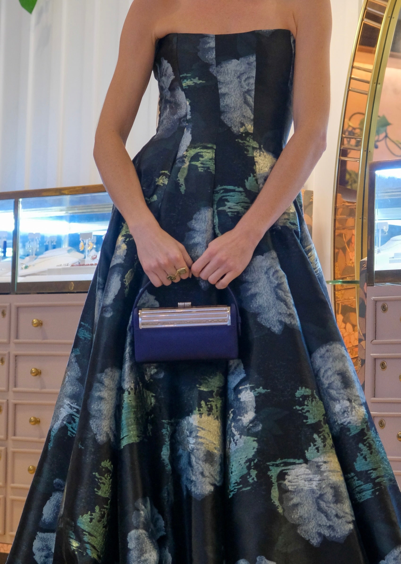 BIENEN DAVIS | SATIN REGINE CASE