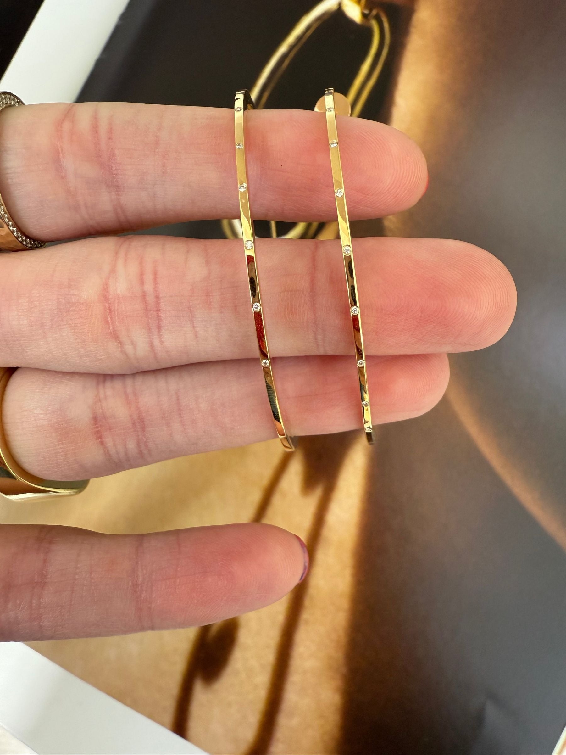 HENRI NÖEL | DIAMOND FLUSH SET HOOPS