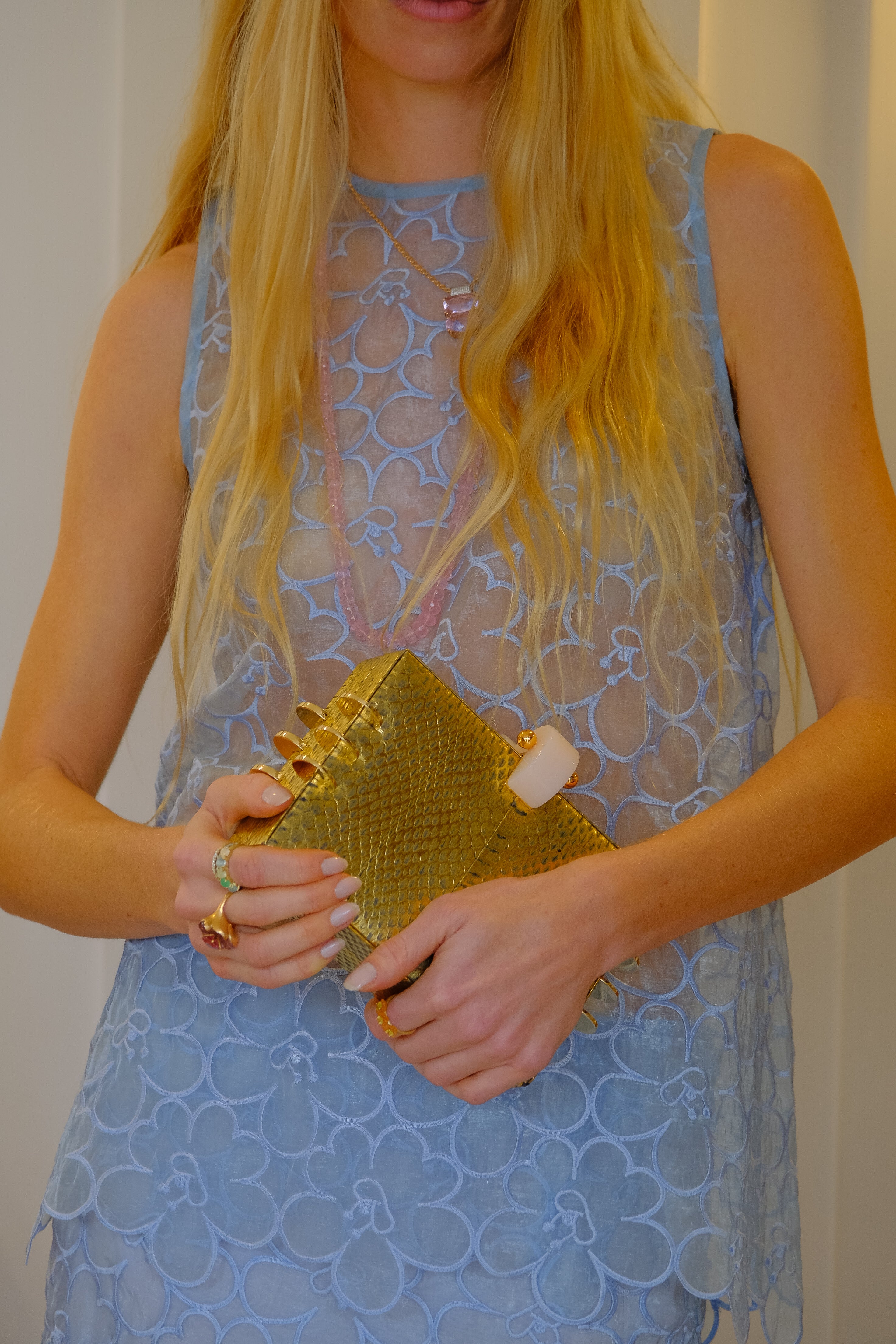 TONYA HAWKES | GOLD KENDRA CLUTCH