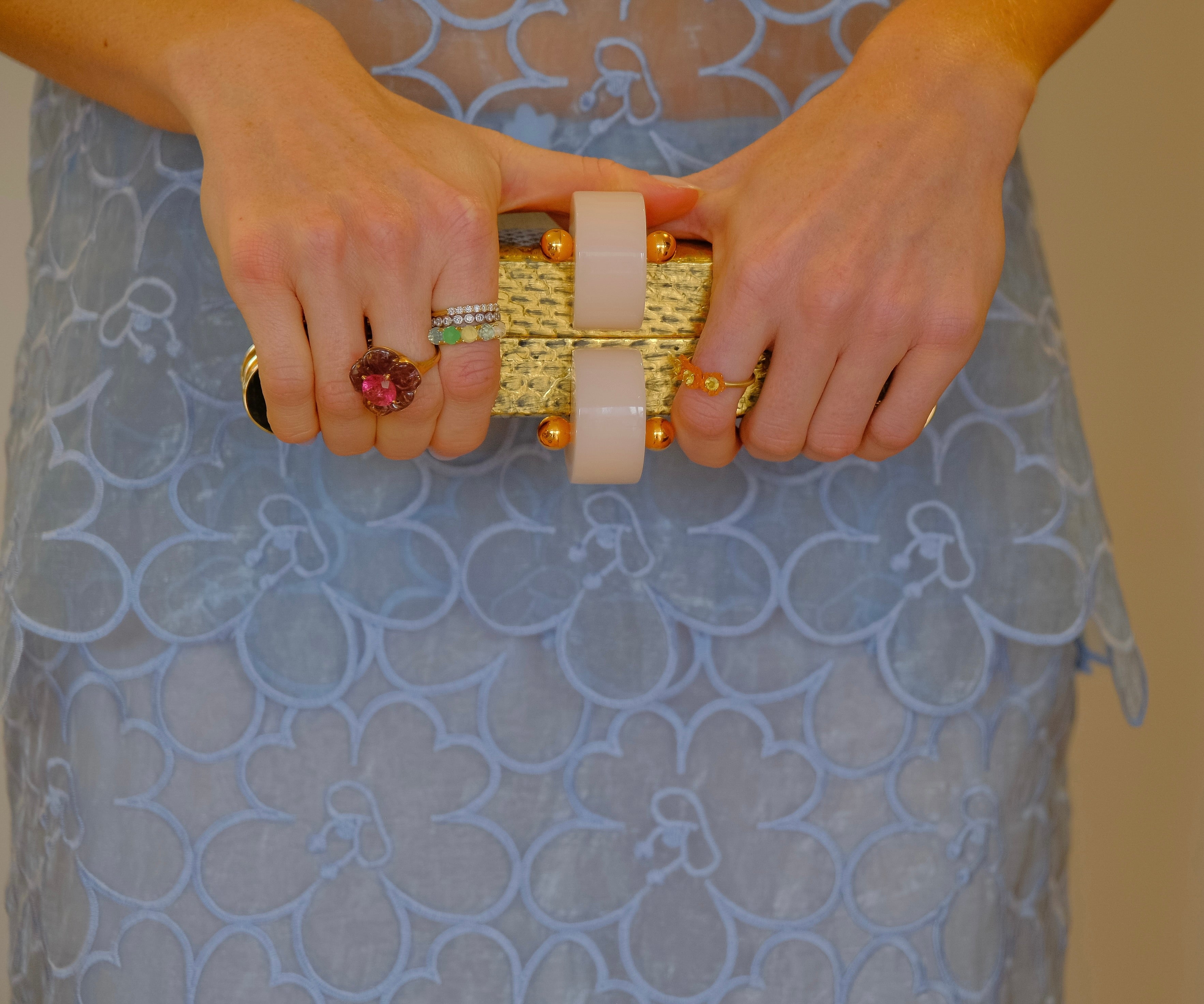 TONYA HAWKES | GOLD KENDRA CLUTCH