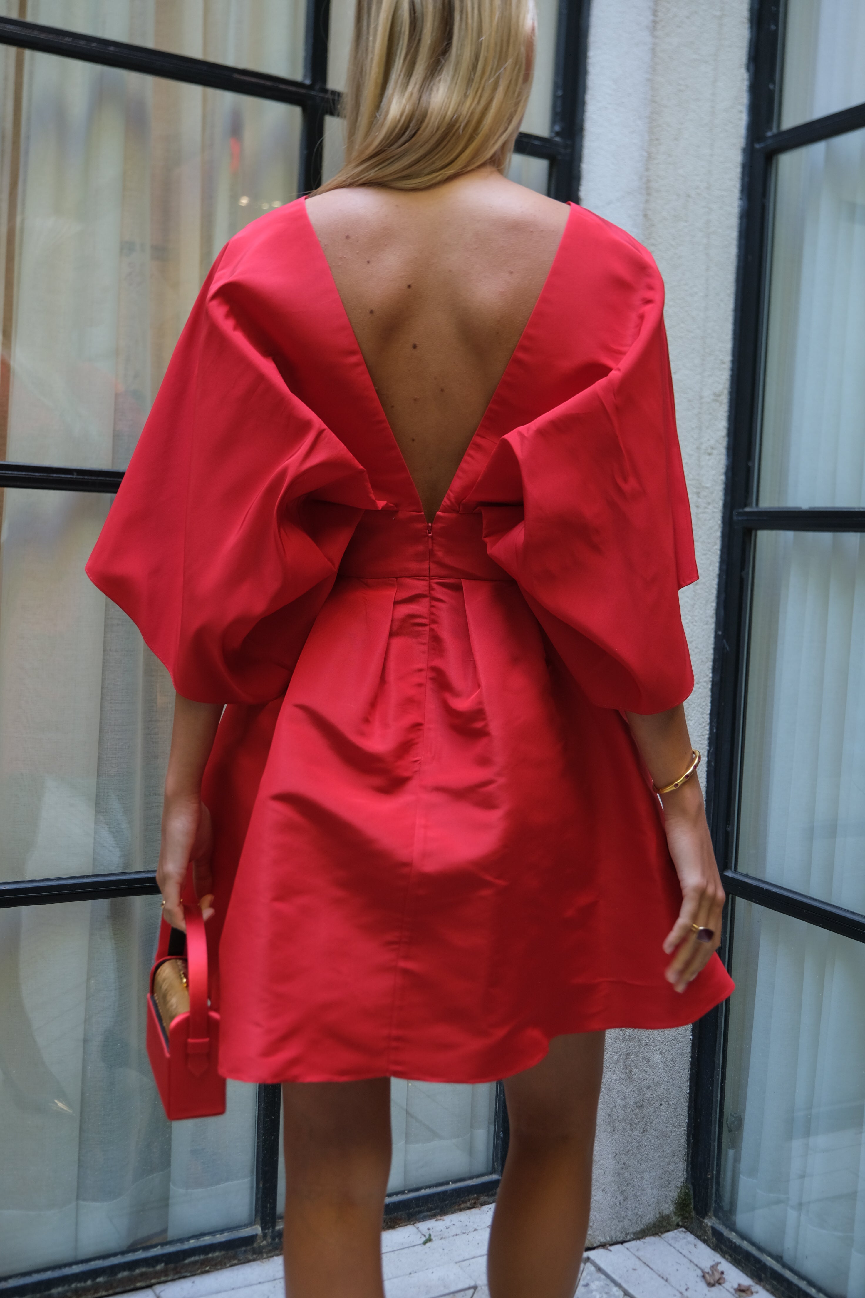 CAROLINA HERRERA | FAN MINI DRESS | WOMEN'S LUXURY DESIGNER CLOTHING, SHOES, HANDBAGS & JEWELRY | CAPITOL CHARLOTTE, NC & BRENTWOOD, CA