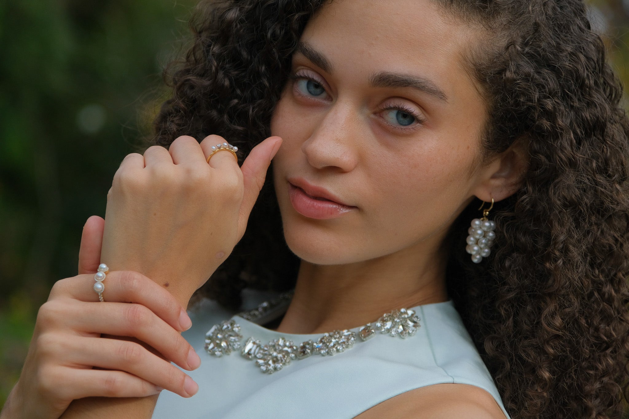 IRENE NEUWIRTH | CLUSTER PEARL EARRINGS