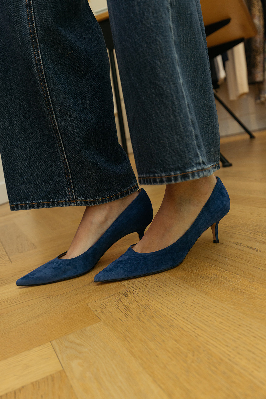 GIANVITO ROSSI | 55MM SUEDE PUMP | WOMEN'S LUXURY DESIGNER CLOTHING, JEWELRY & ACCESSORIES | CAPITOL CHARLOTTE, NC & BRENTWOOD, CA