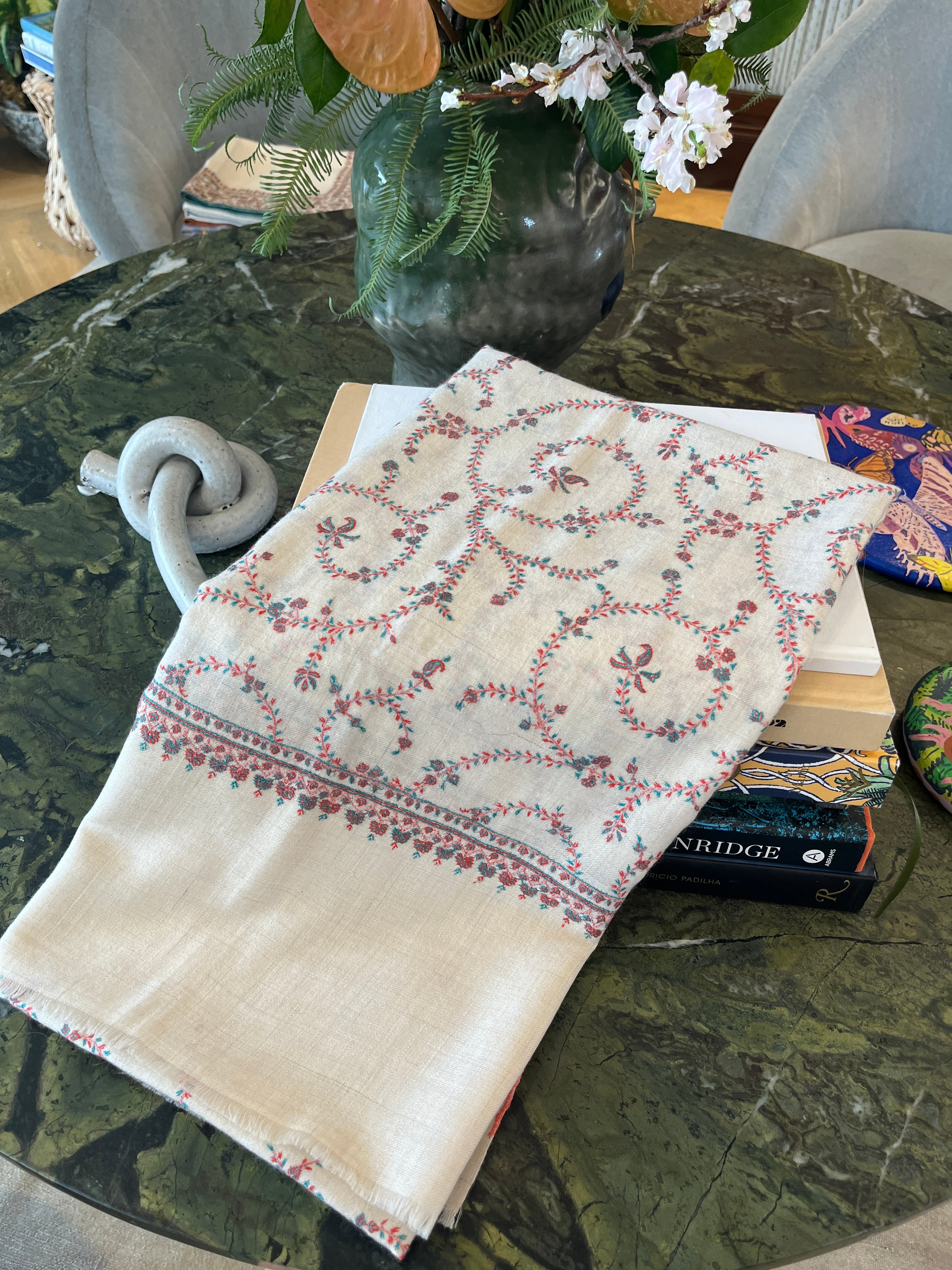 YASER | IVORY SWIRL EMBROIDERED SHAWL