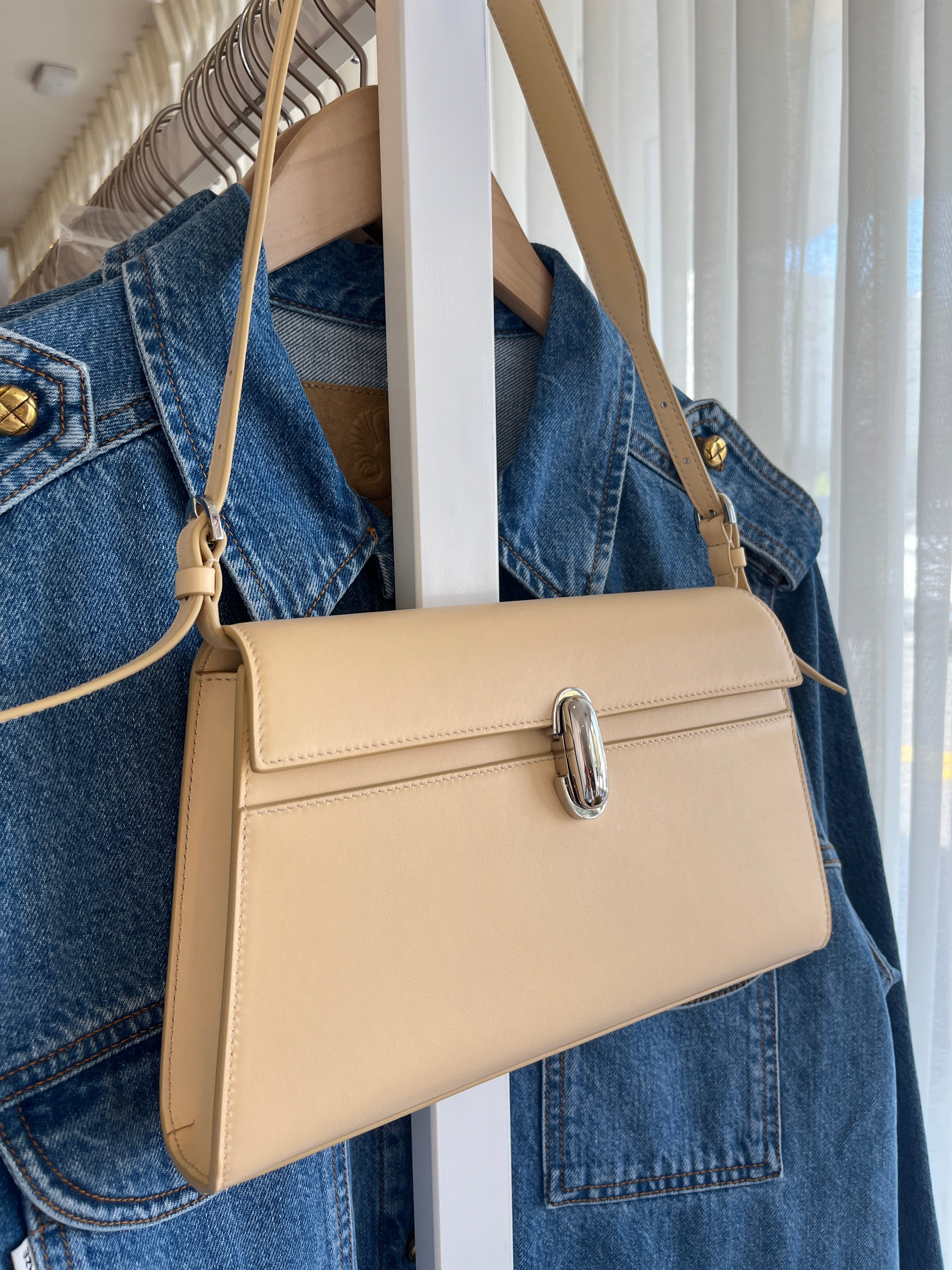SAVETTE | SYMMETRY SHOULDER BAG