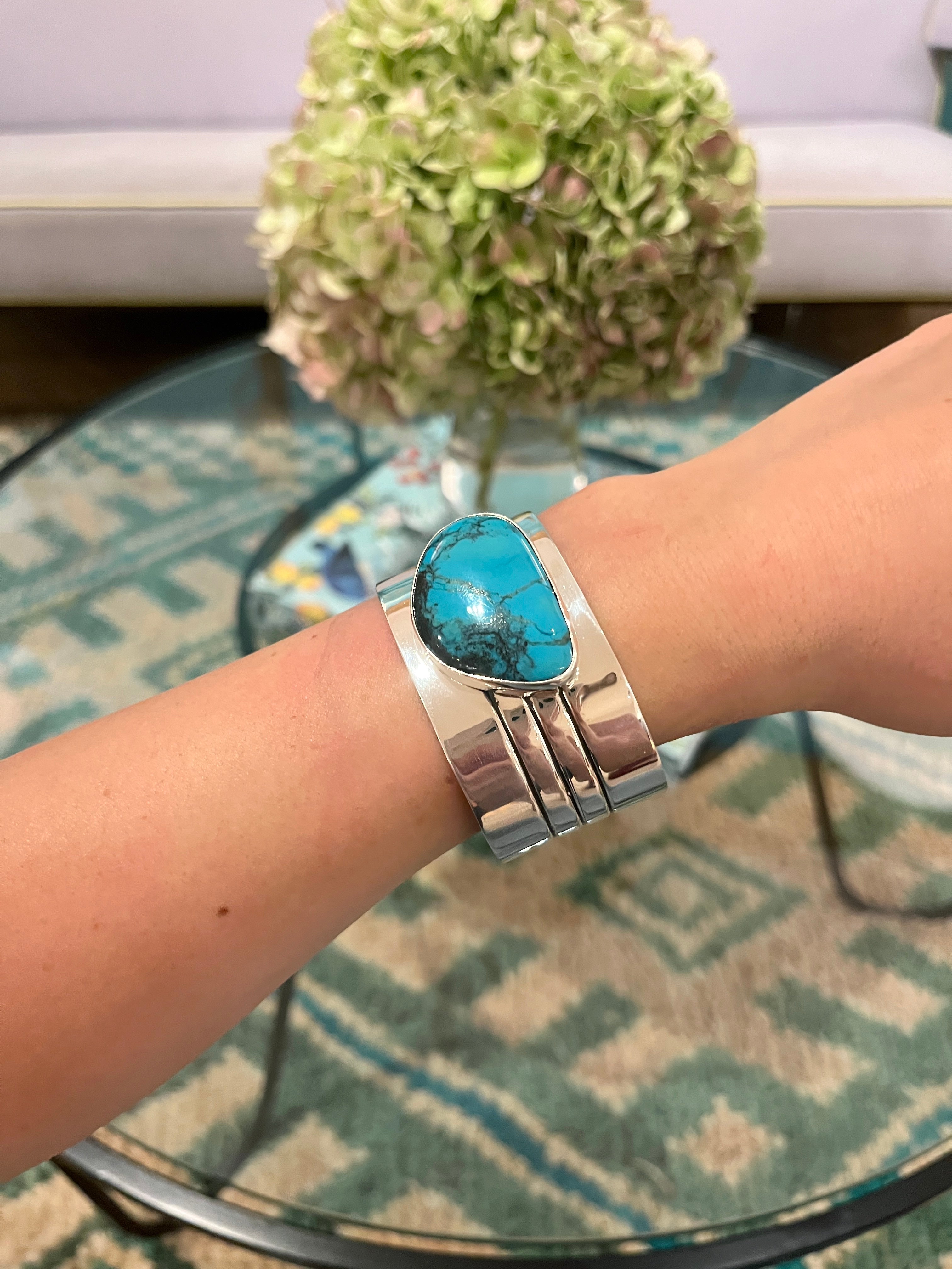 JODY CANDRIAN | CHANNEL ETCHED STERLING CUFF WITH TURQUOISE