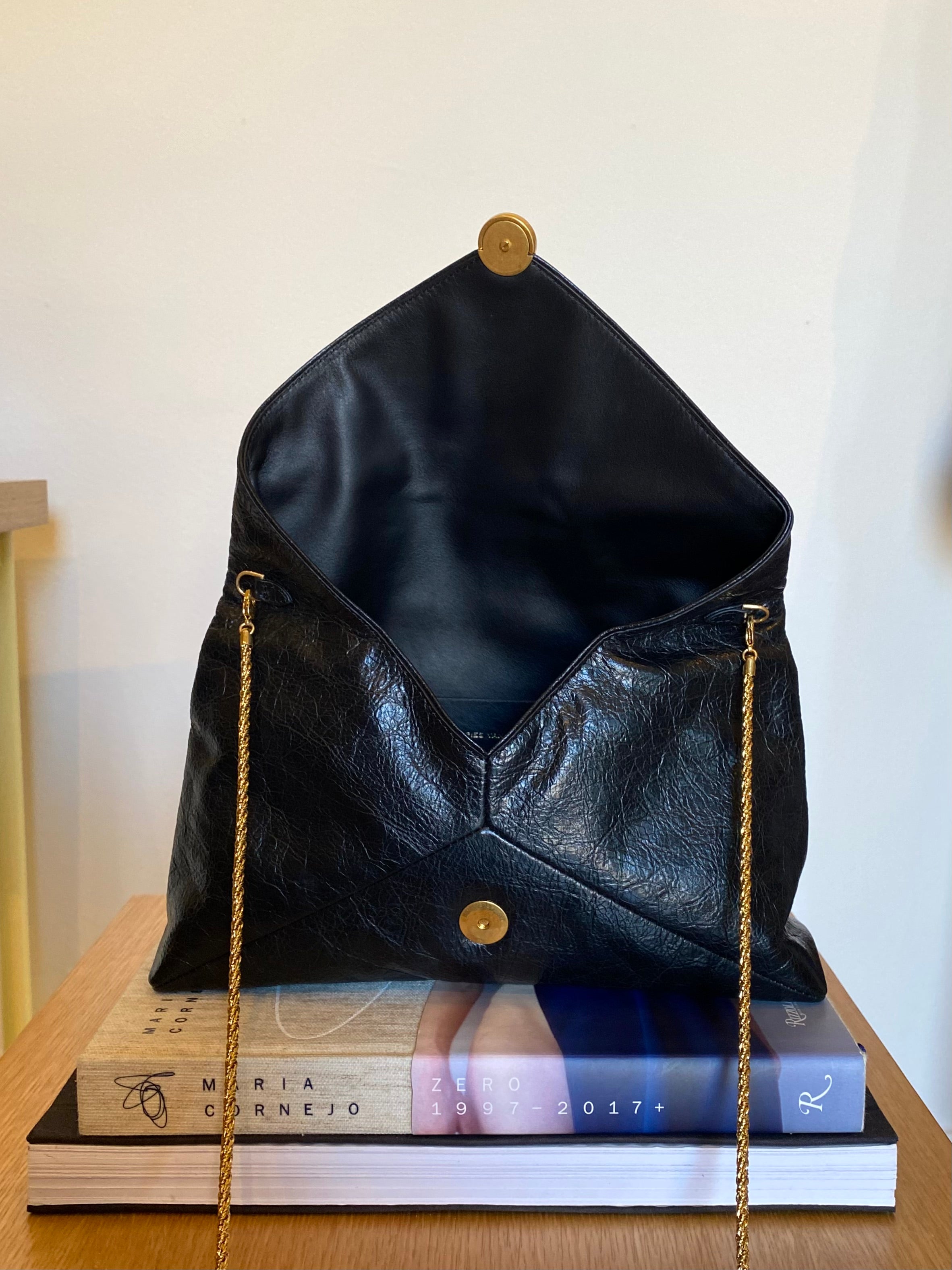 DRIES VAN NOTEN | PATENT LEATHER CLUTCH