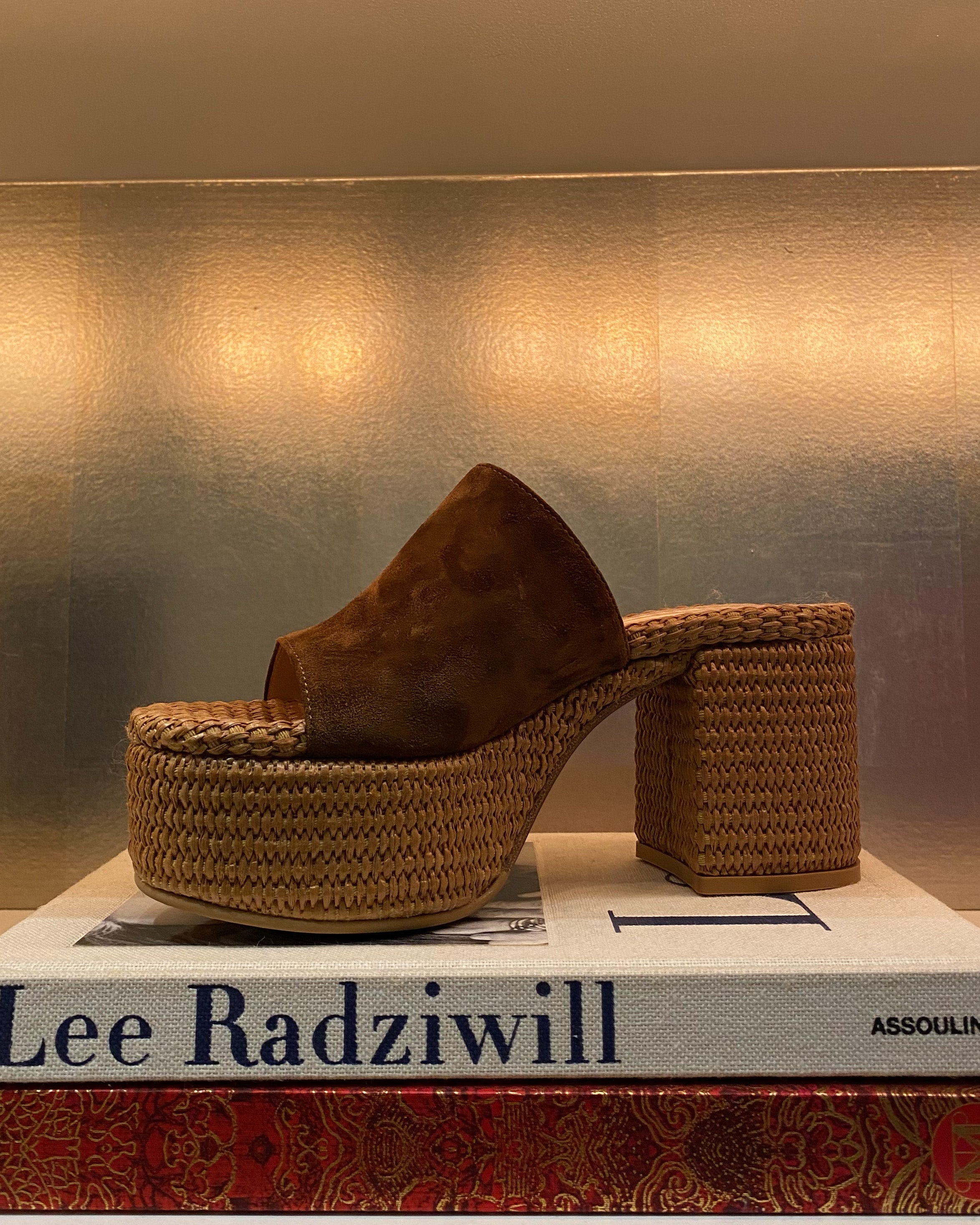 GIANVITO ROSSI | SUEDE AND RAFFIA PLATFORM