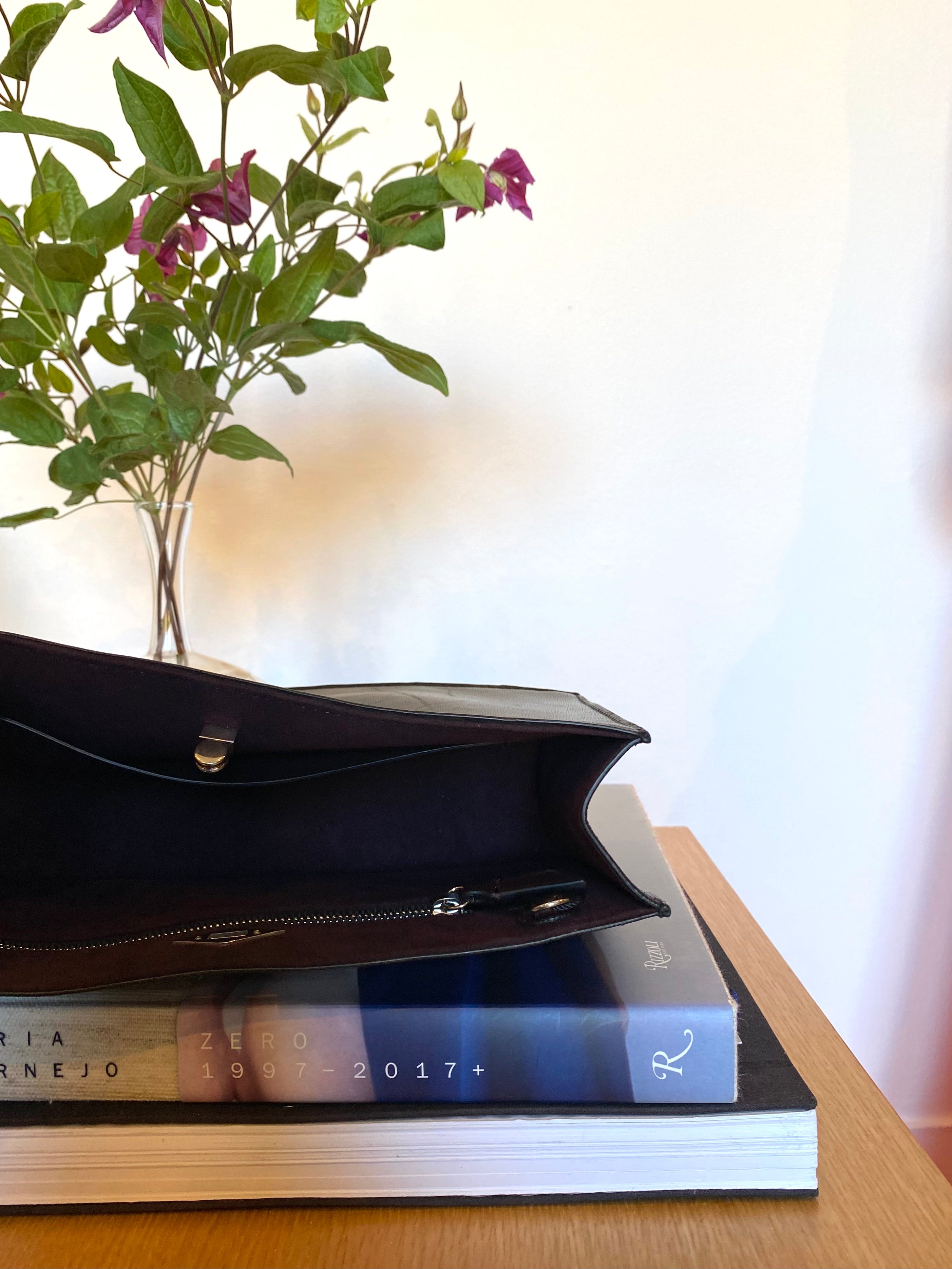 METIER | BUTTERY NAPA EASE 28 CLUTCH