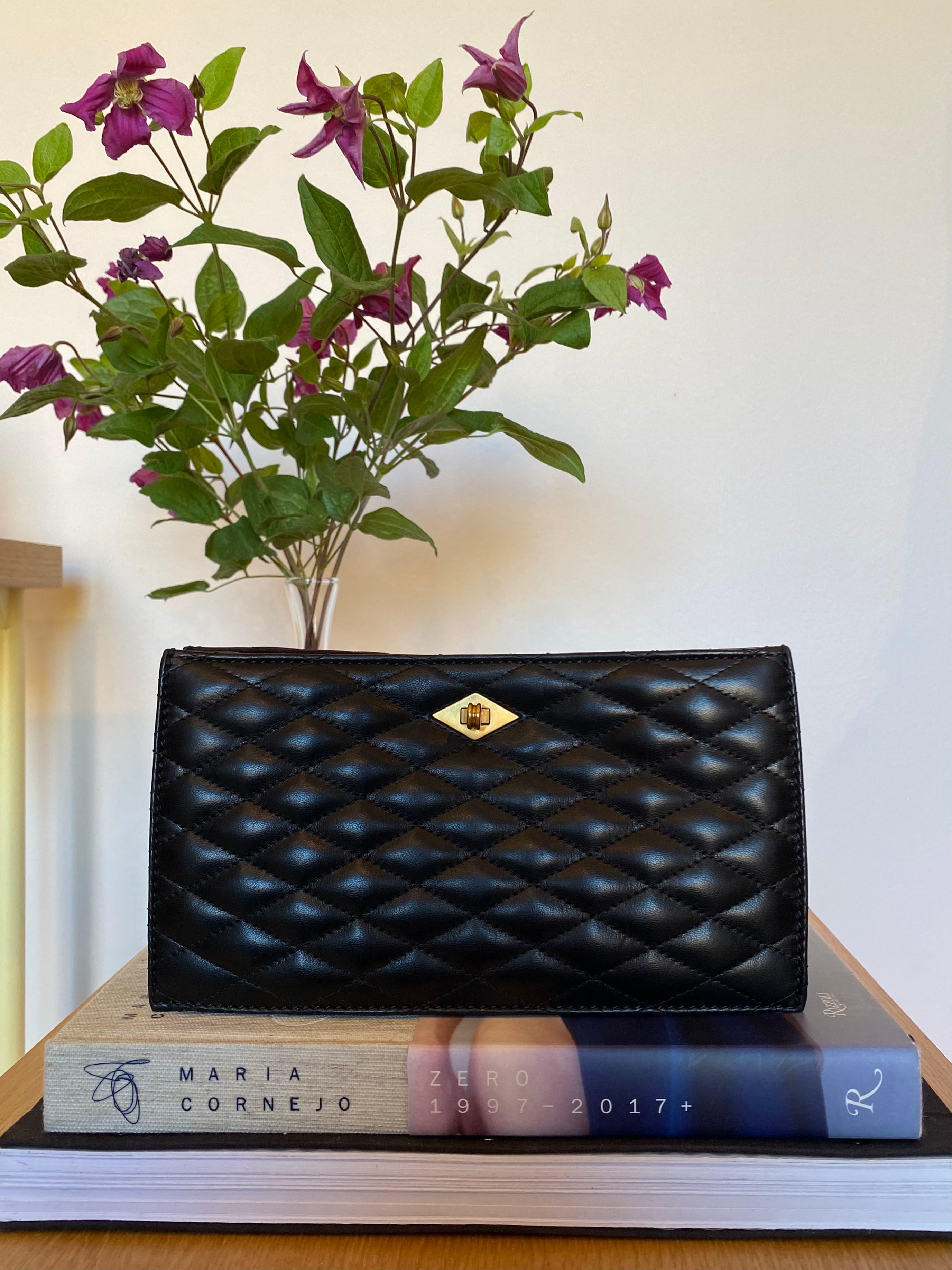 METIER | QUILTED EASE CLUTCH