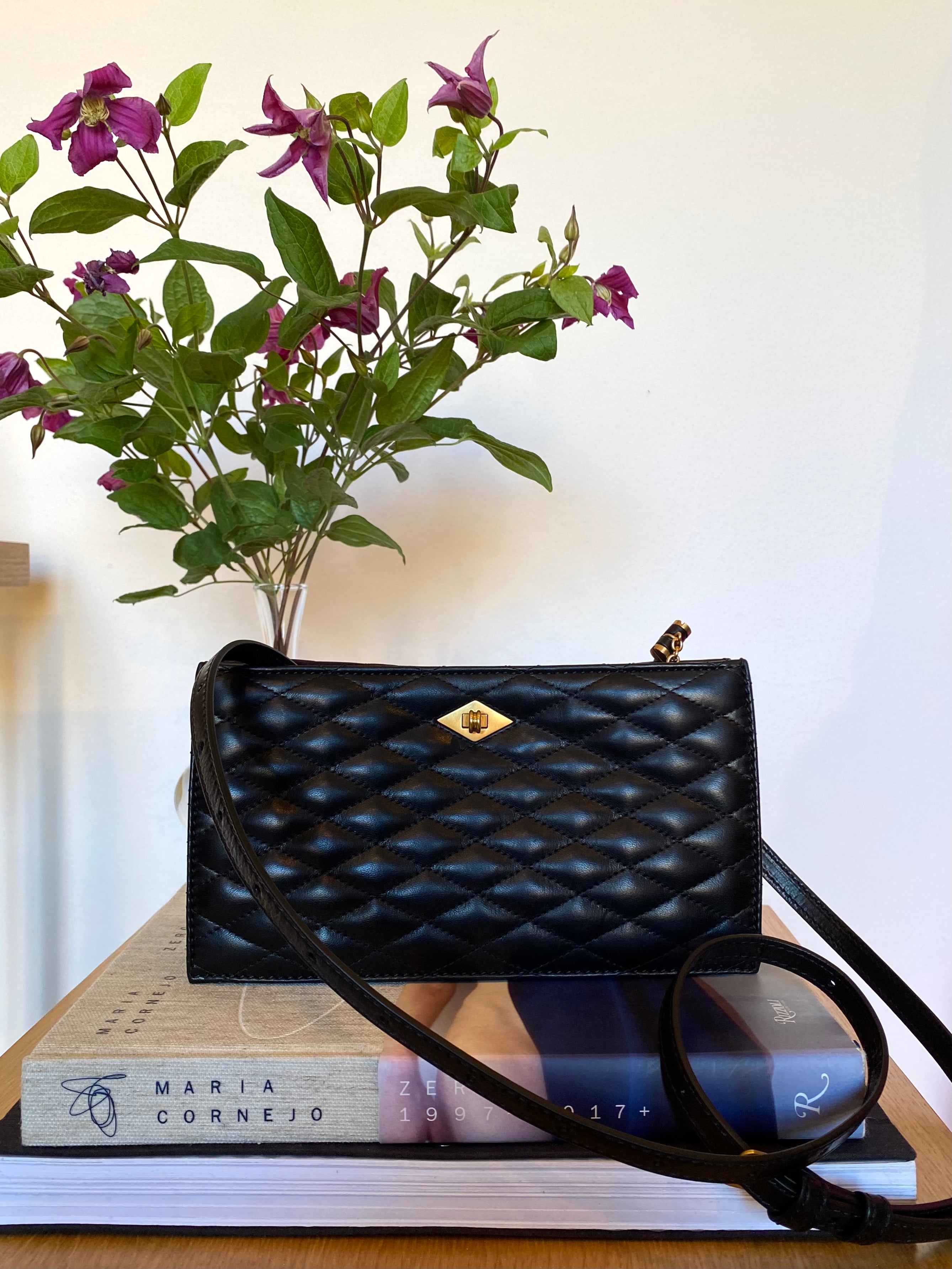 METIER | QUILTED EASE CLUTCH