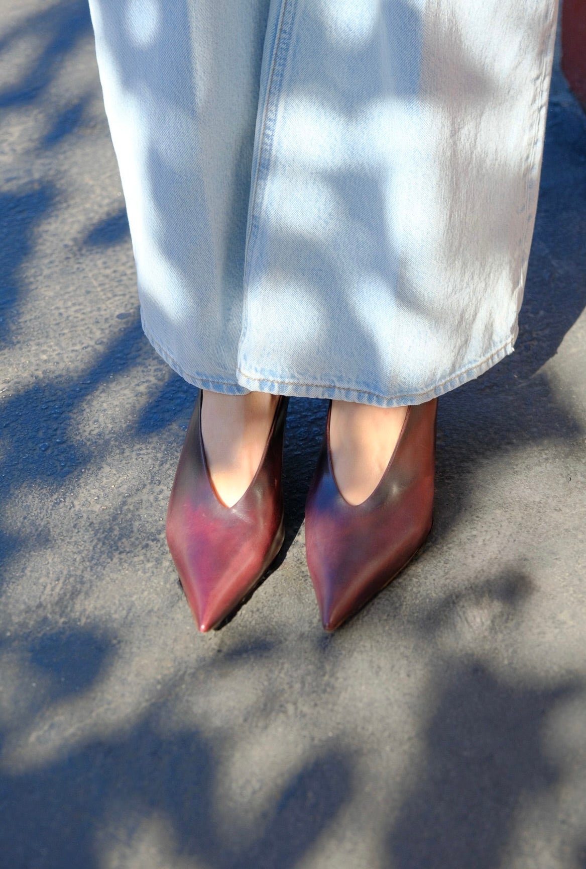 Aubergine leather kitten-heel pumps with a pointed toe and sleek profile from Blouse & Skirt. Available in Brentwood, CA and Charlotte, NC.