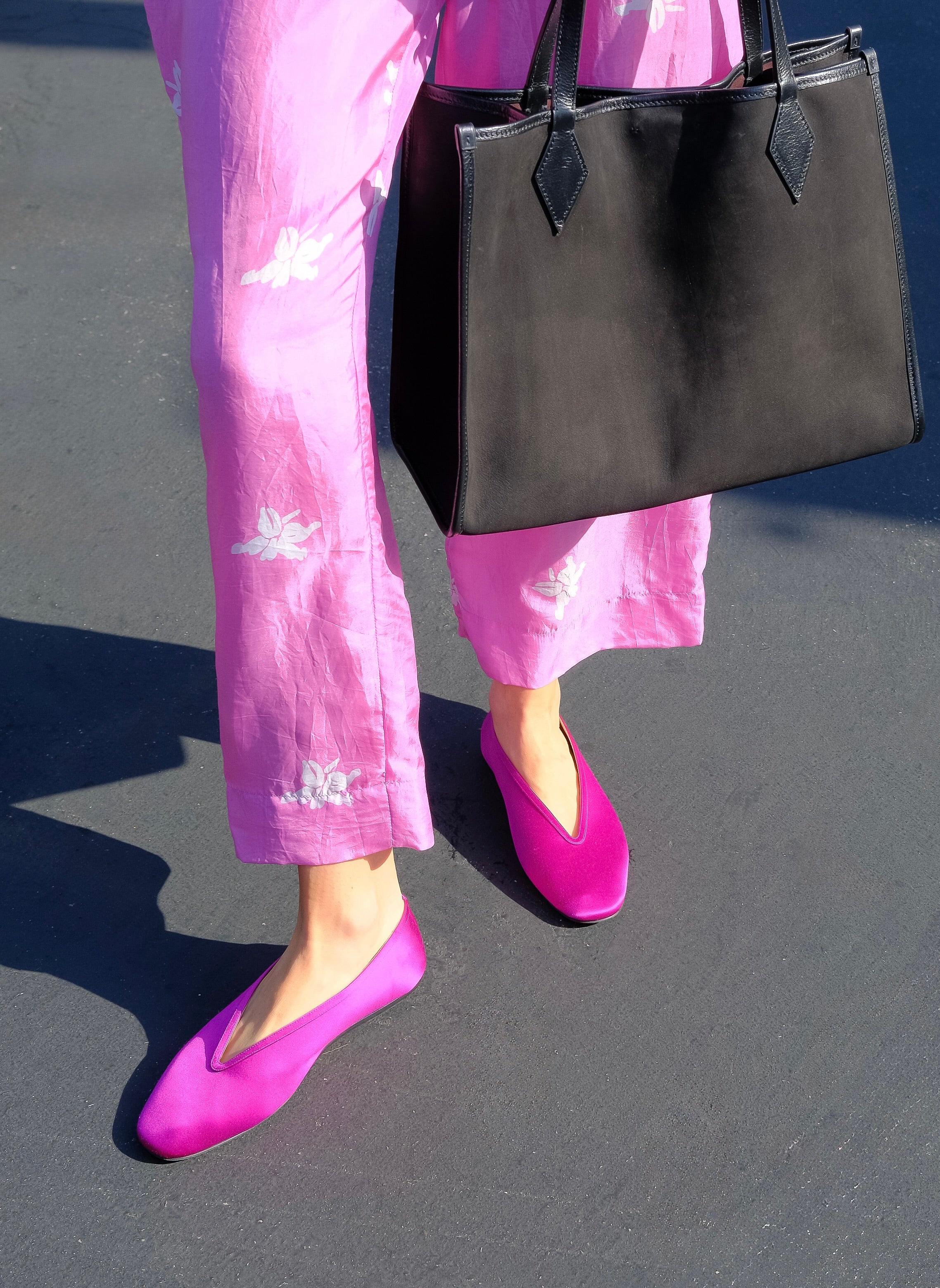 LE MONDE BERYL | SATIN LUNA SLIPPER | Magenta satin ballet flats | Soft satin upper | Round toe | Low heel | Elasticized topline | Leather lining | Leather sole