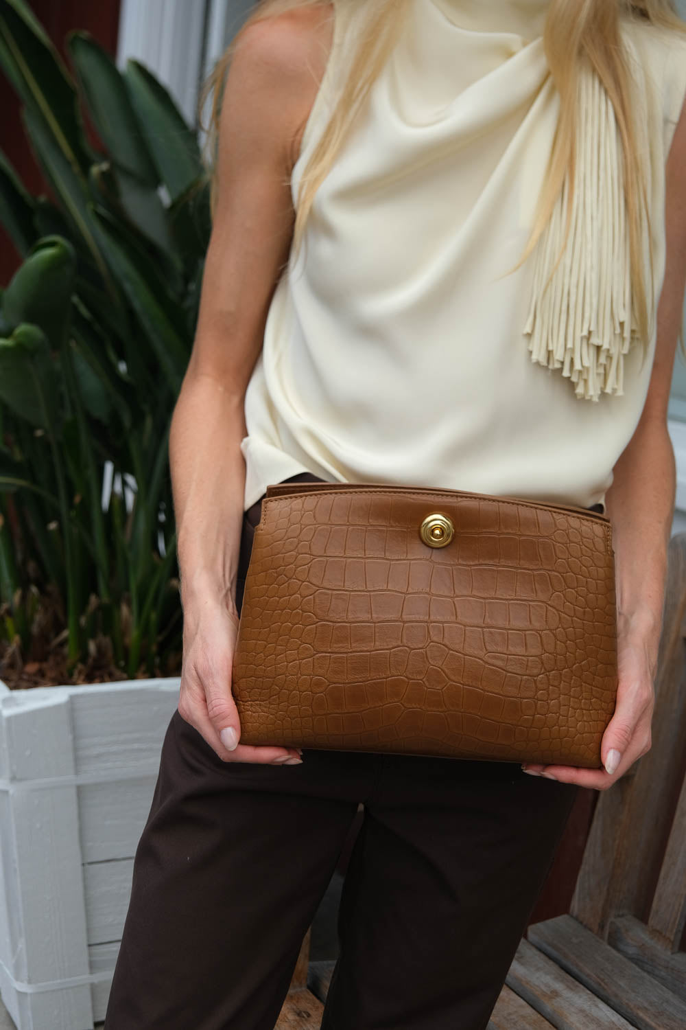 LIFFNER | PUSHLOCK CROC POUCH | WOMEN'S LUXURY DESIGNER CLOTHING, SHOES, HANDBAGS & JEWELRY | CAPITOL CHARLOTTE, NC & BRENTWOOD, CA