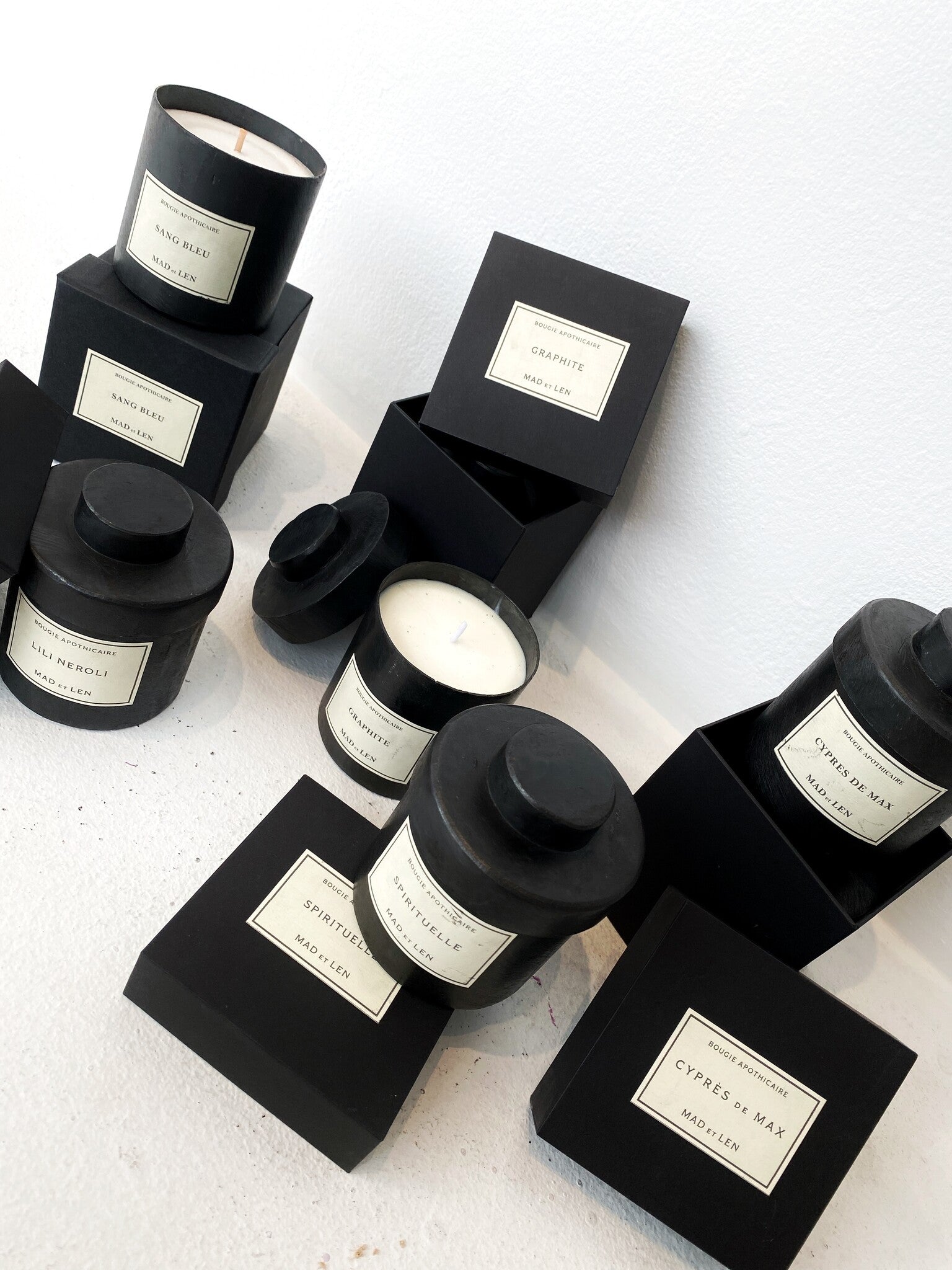 MAD ET LEN | PETITE SANG BLEU 300G CANDLE | WOMEN'S LUXURY DESIGNER CLOTHING, SHOES, HANDBAGS & JEWELRY | CAPITOL CHARLOTTE, NC & BRENTWOOD, CA