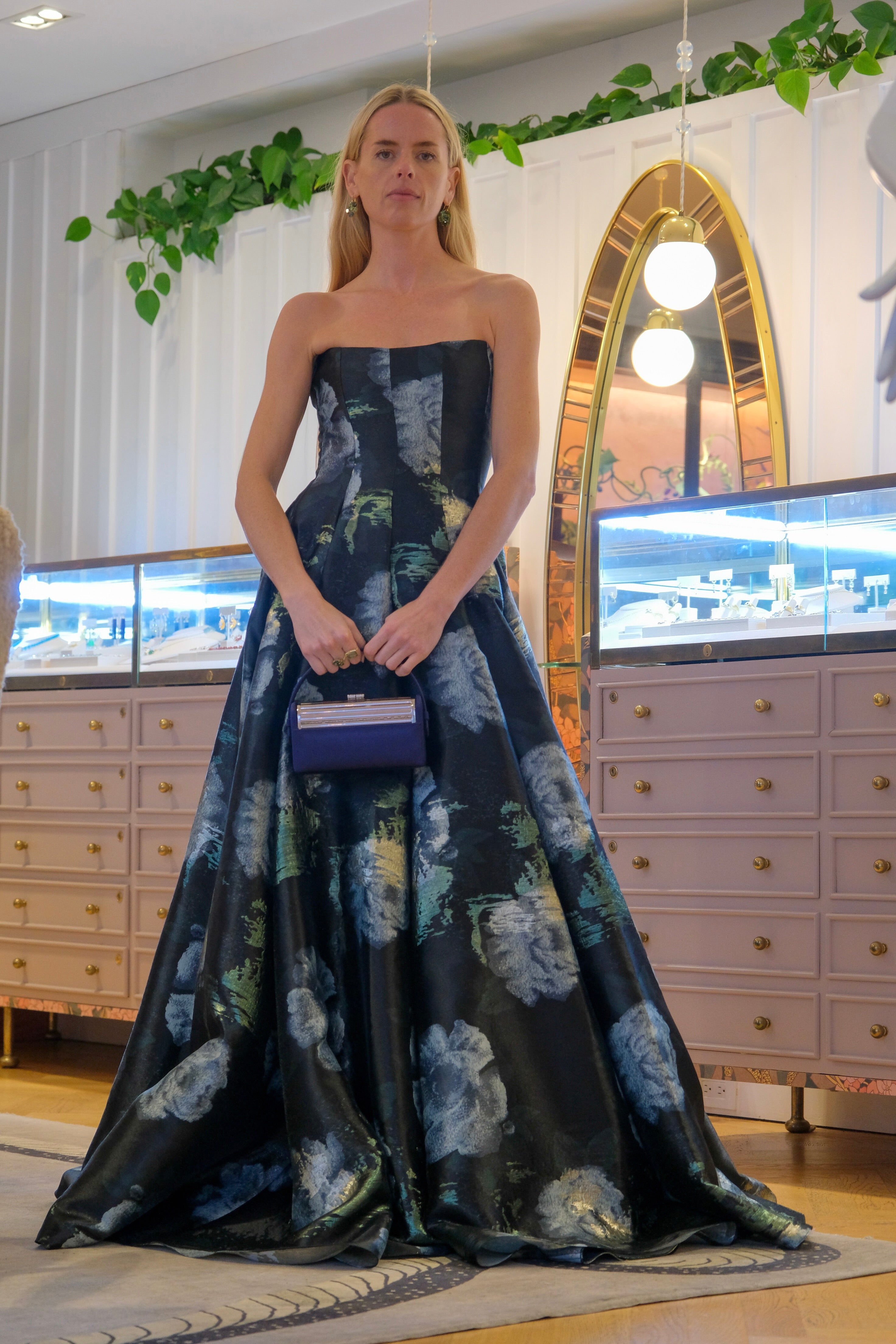 MARKARIAN | STRAPLESS GOWN