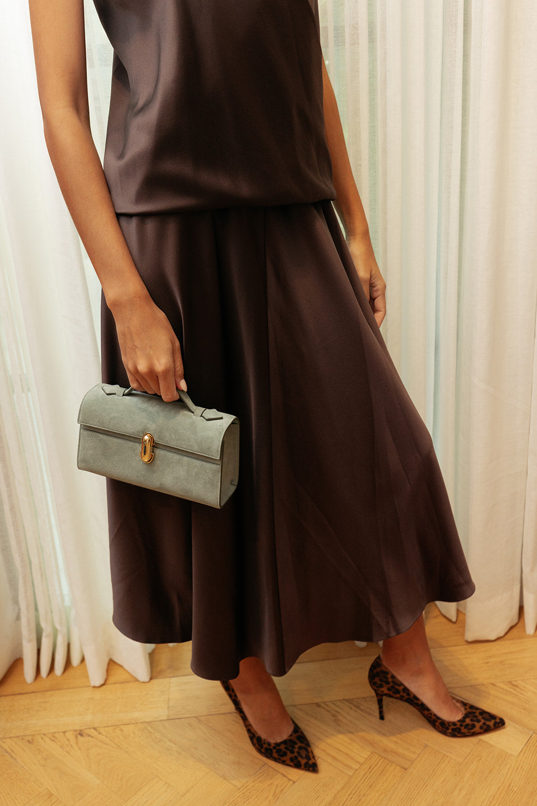 SAVETTE | SUEDE SYMMETRY POCHETE | WOMEN'S LUXURY DESIGNER CLOTHING, SHOES, HANDBAGS & JEWELRY | CAPITOL CHARLOTTE, NC & BRENTWOOD, CA