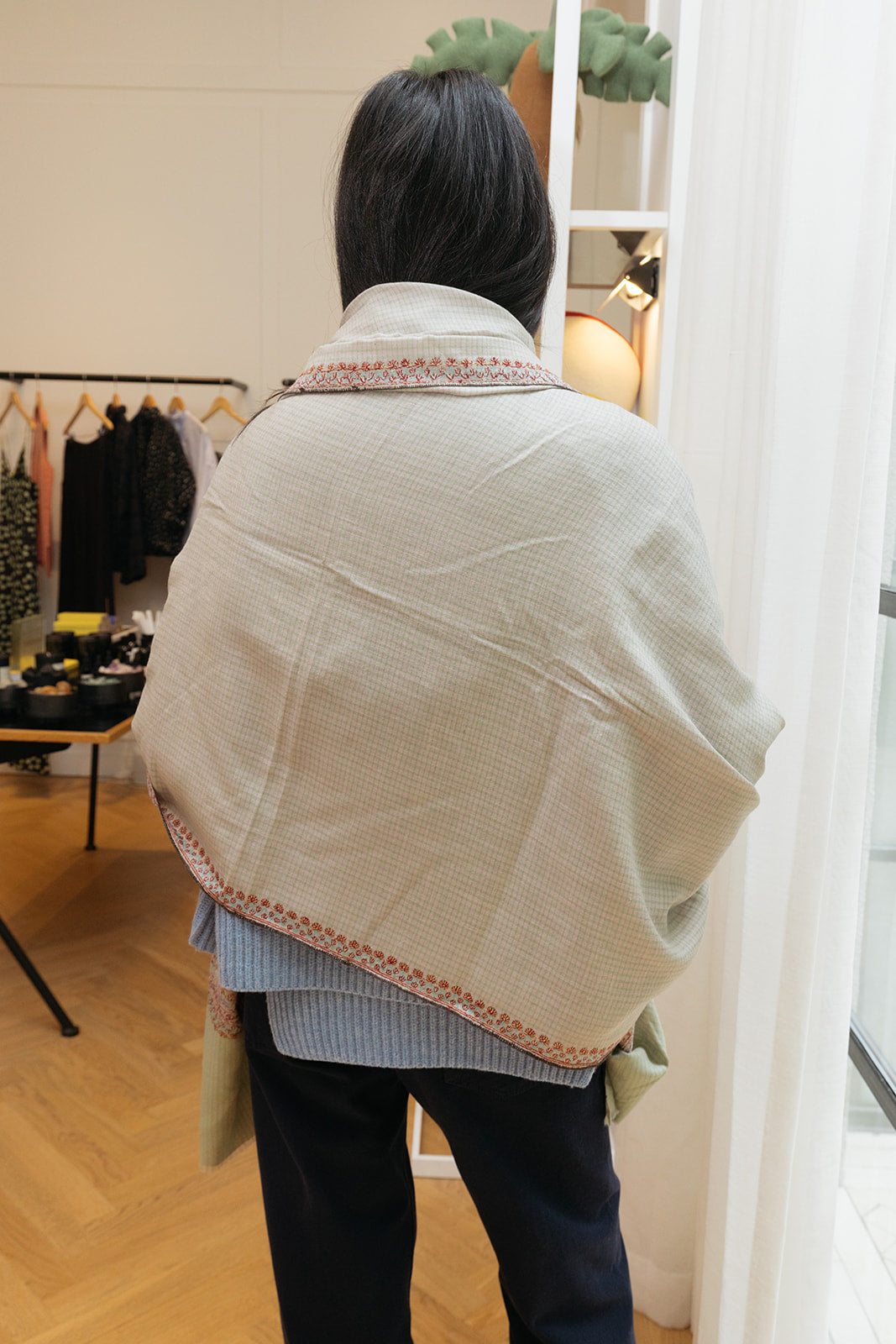 YASER | ANIMAL BORDER SHAWL 2 | WOMEN'S LUXURY DESIGNER CLOTHING, SHOES, HANDBAGS & JEWELRY | CAPITOL CHARLOTTE, NC & BRENTWOOD, CA