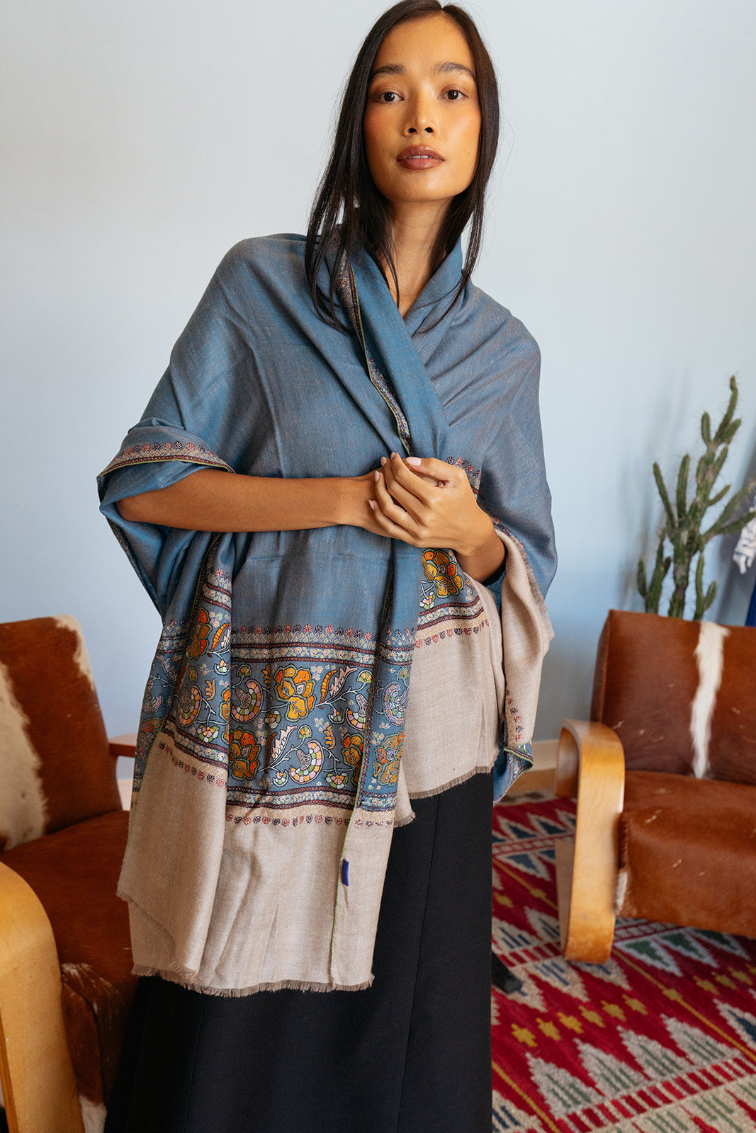YASER | INTRICATE FLOWER SHAWL