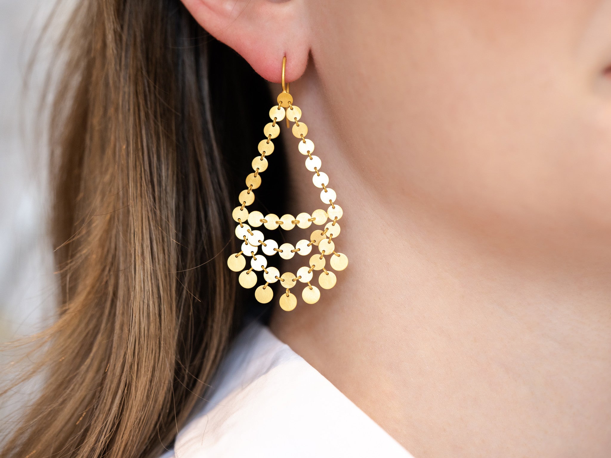MARIE HÉLÈNE DE TAILLAC | EXTRA LARGE GOLD DANCING SEQUIN EARRINGS