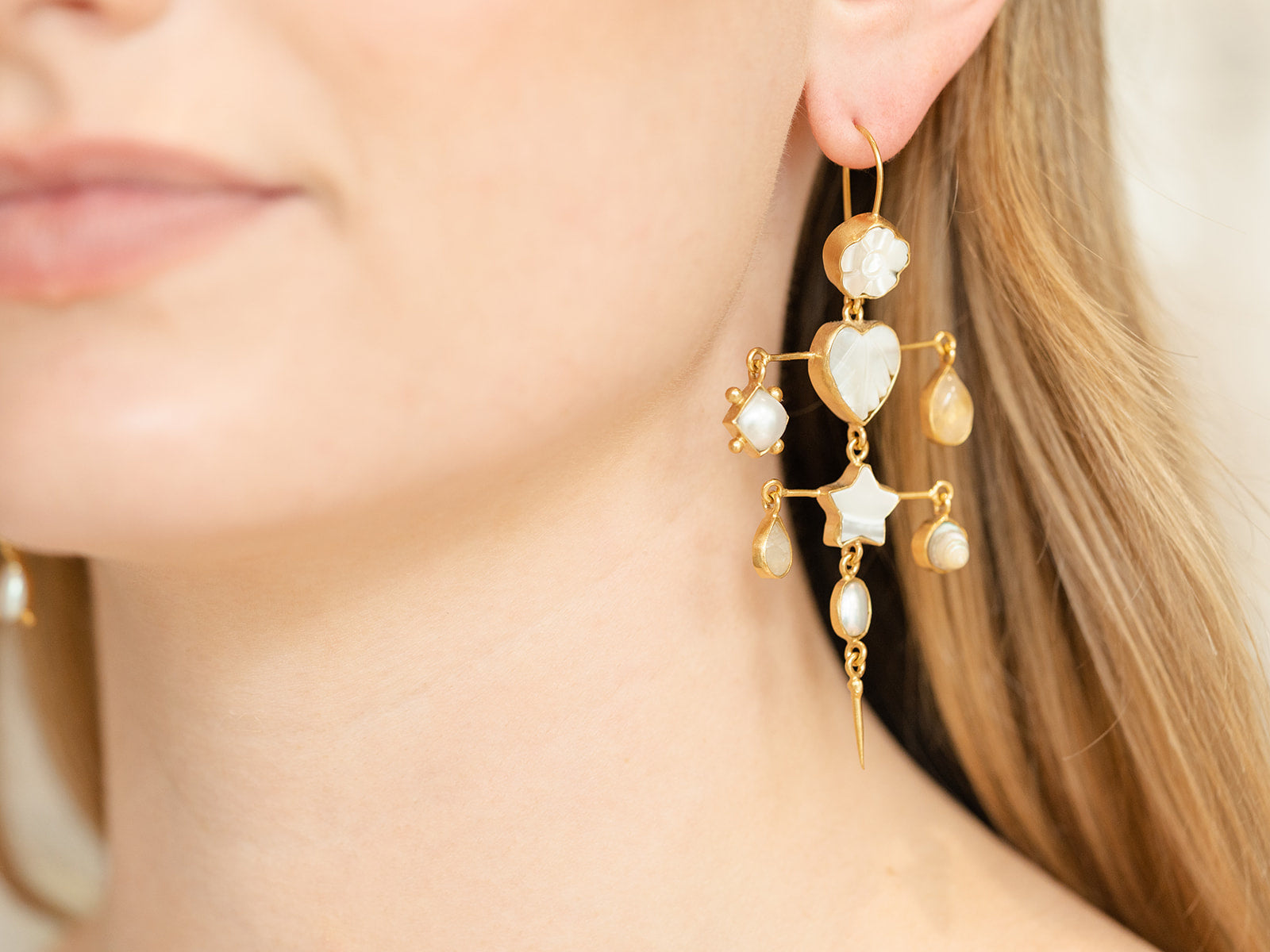 LAYERED VICTORIAN DROP EARRING