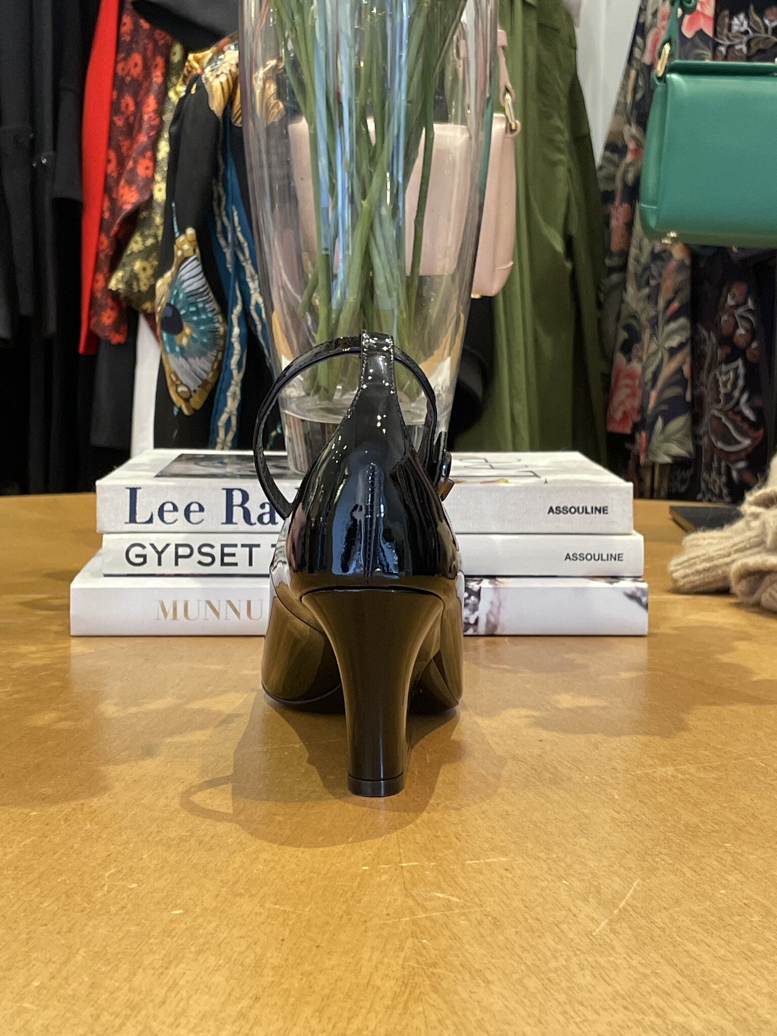 VALENTINO | PATENT BLOCK HEEL