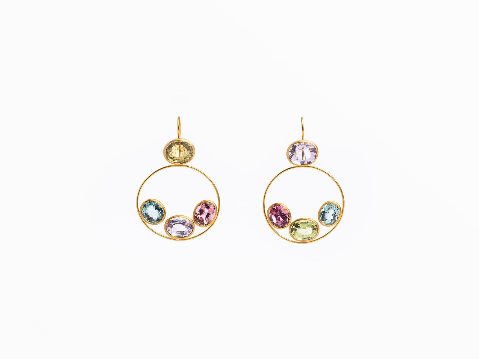 MARIE HÉLÈNE DE TAILLAC | PARIS GLORIA HOOPS