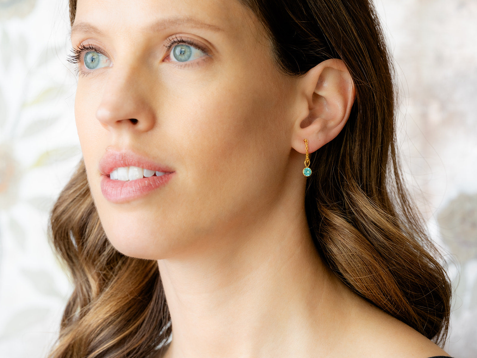 MARIE HÉLÈNE DE TAILLAC | APATITE STONE CHAIN EARRINGS
