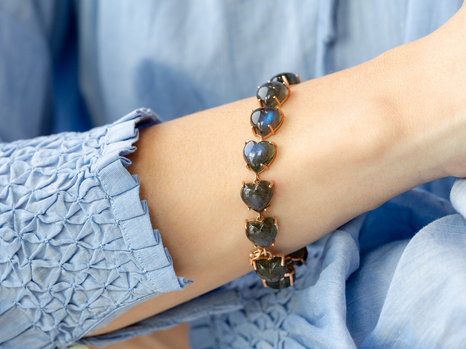IRENE NEUWIRTH | HEART SHAPE LABRADORITE CABOCHON BRACELET