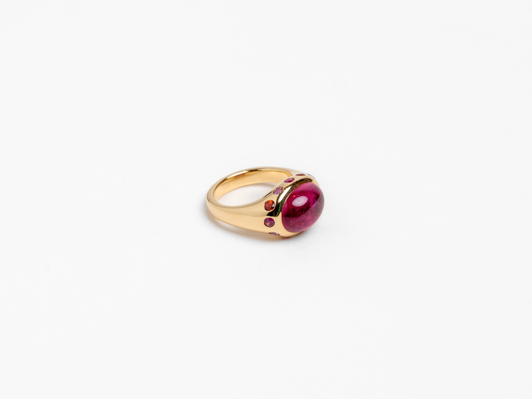 BRENT NEALE | CABOCHON CROWN RING