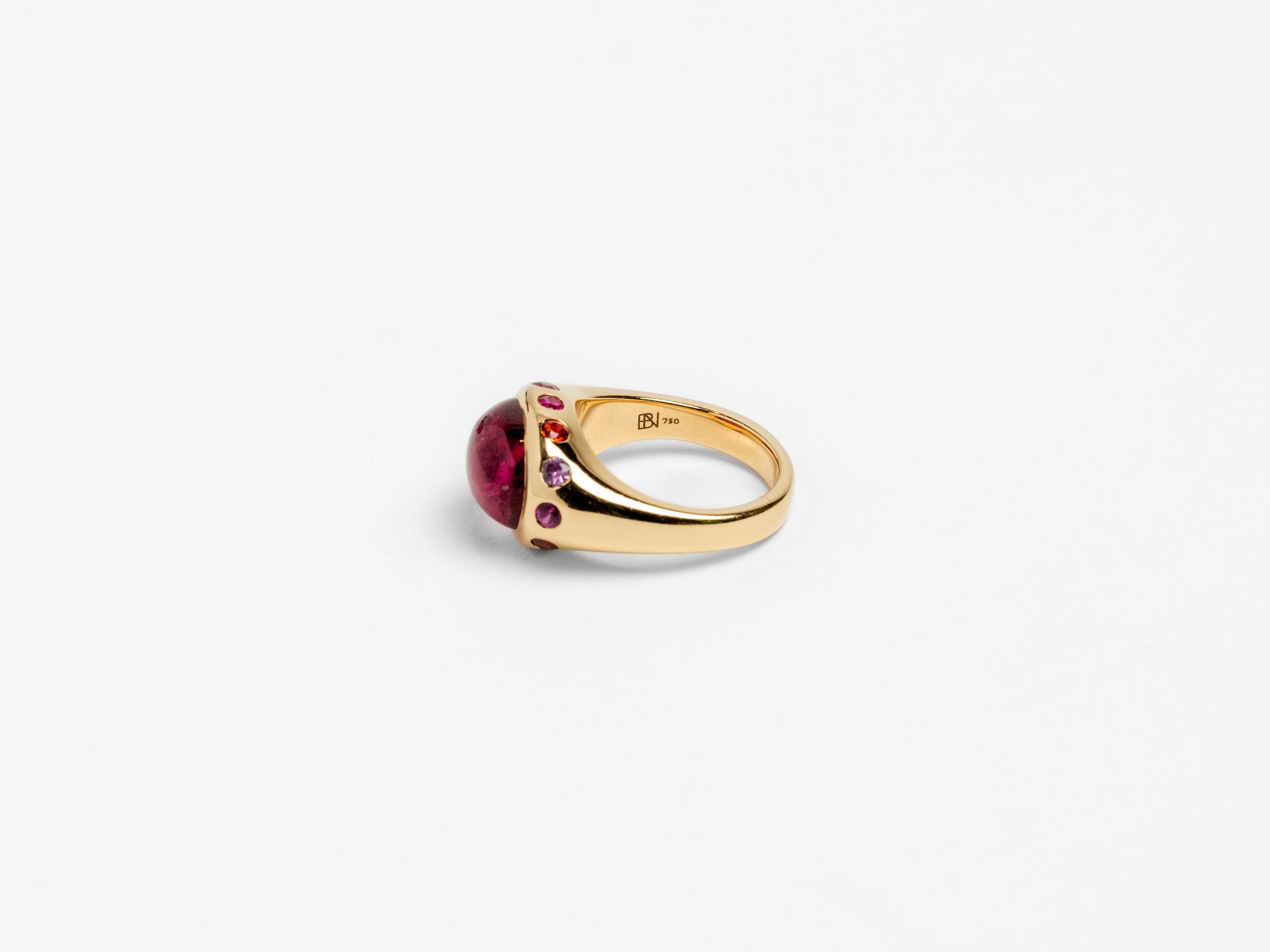 BRENT NEALE | CABOCHON CROWN RING