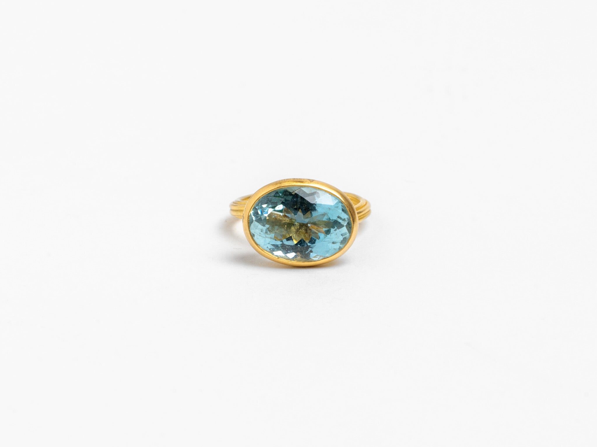 AQUAMARINE RING