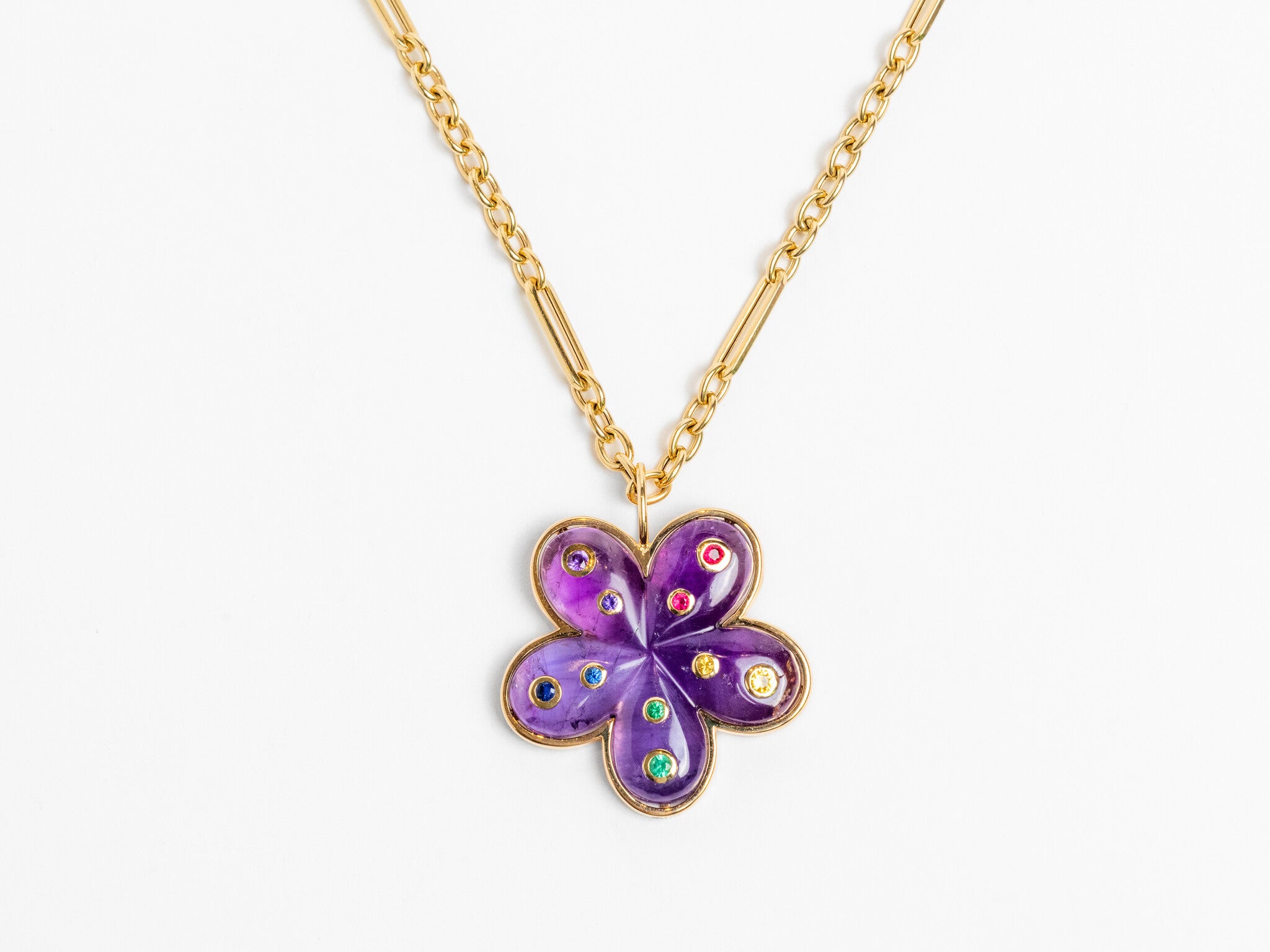 CARVED STONE PETAL FLOWER NECKLACE