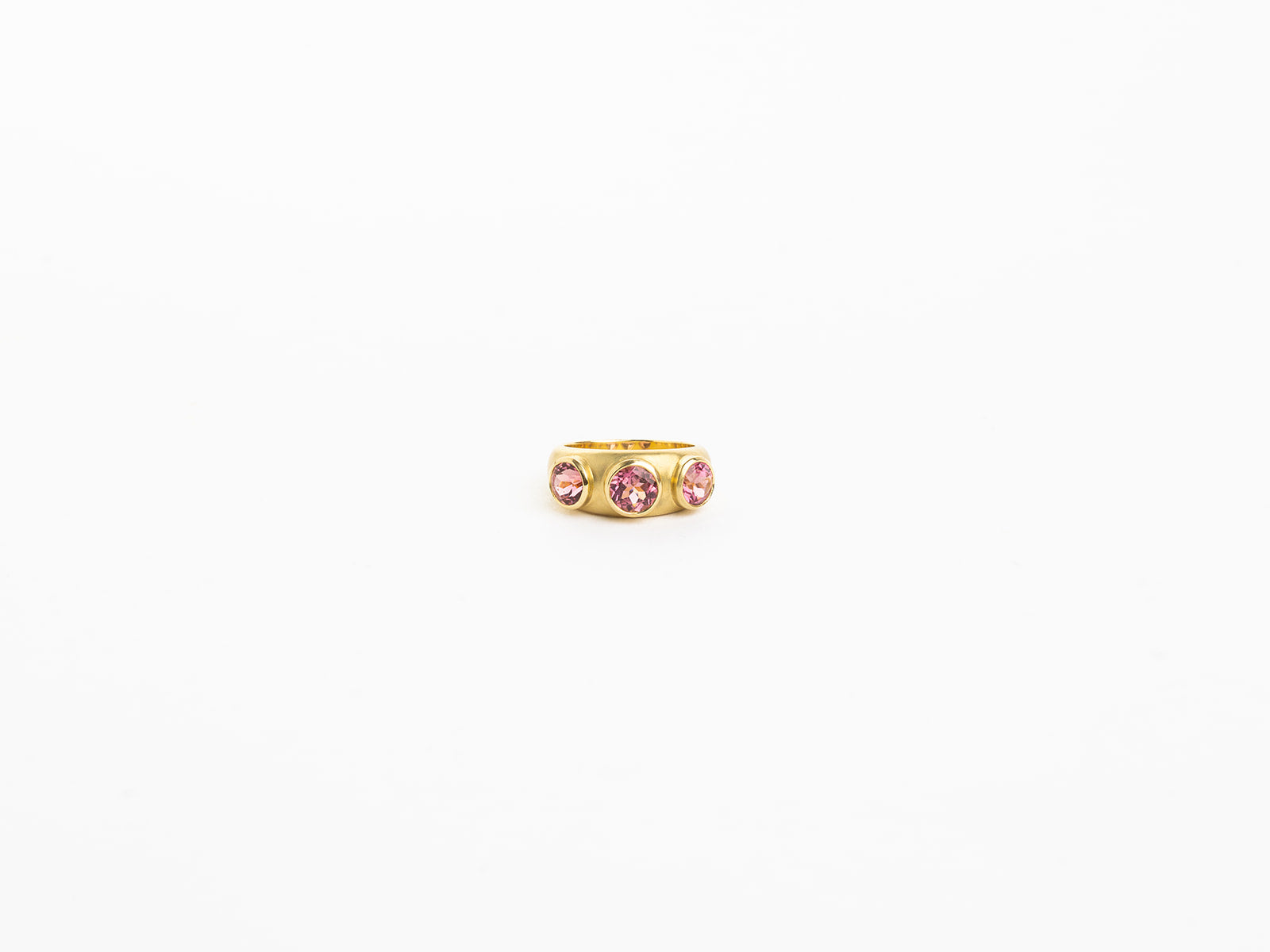 IRENE NEUWIRTH | TRIPLE BEZEL SET PINK TOURMALINE RING