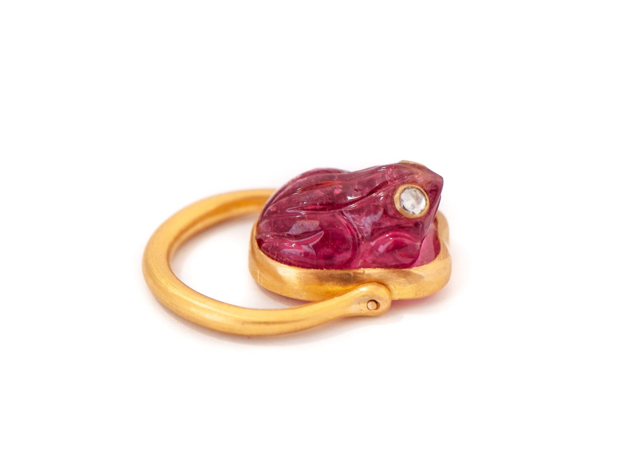 TOURMALINE FROG RING WITH DIAMOND EYES