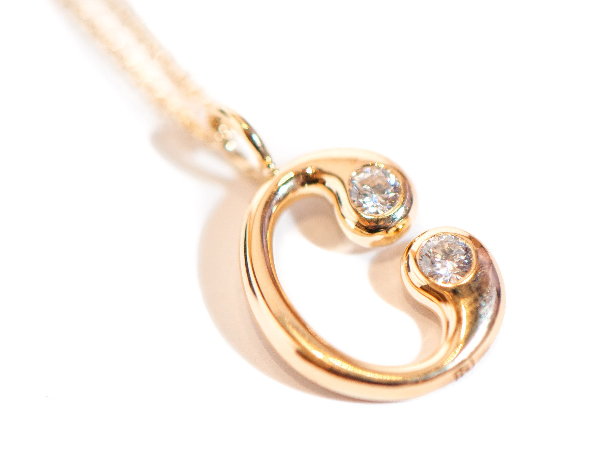 BUBBLE LETTER DIAMOND NECKLACE  C