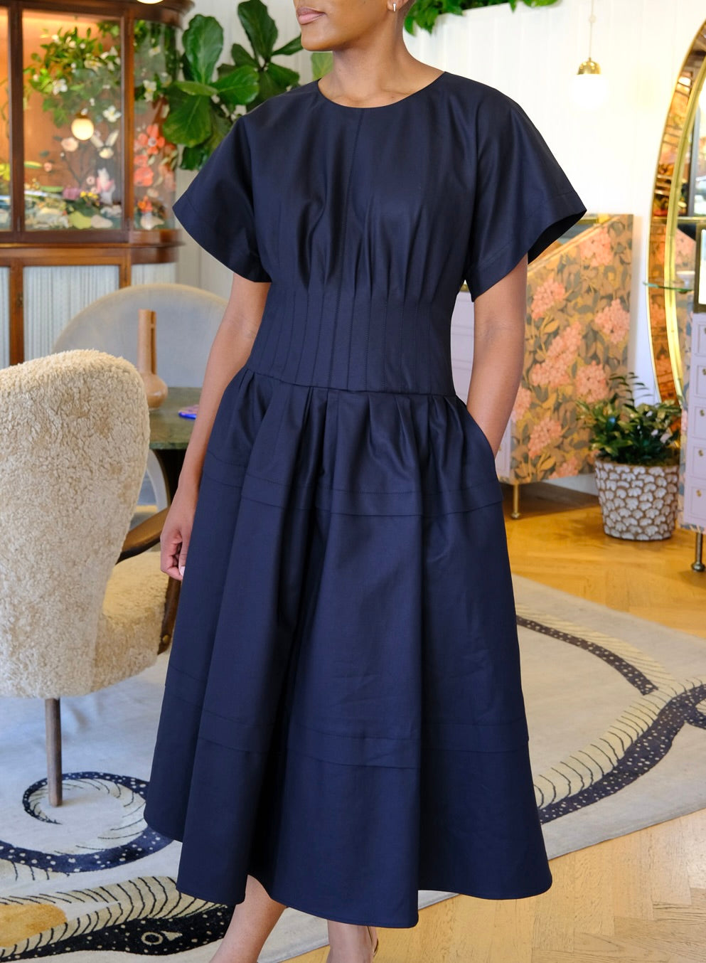 CAROLINA HERRERA | PLEATED WAIST MIDI DRESS