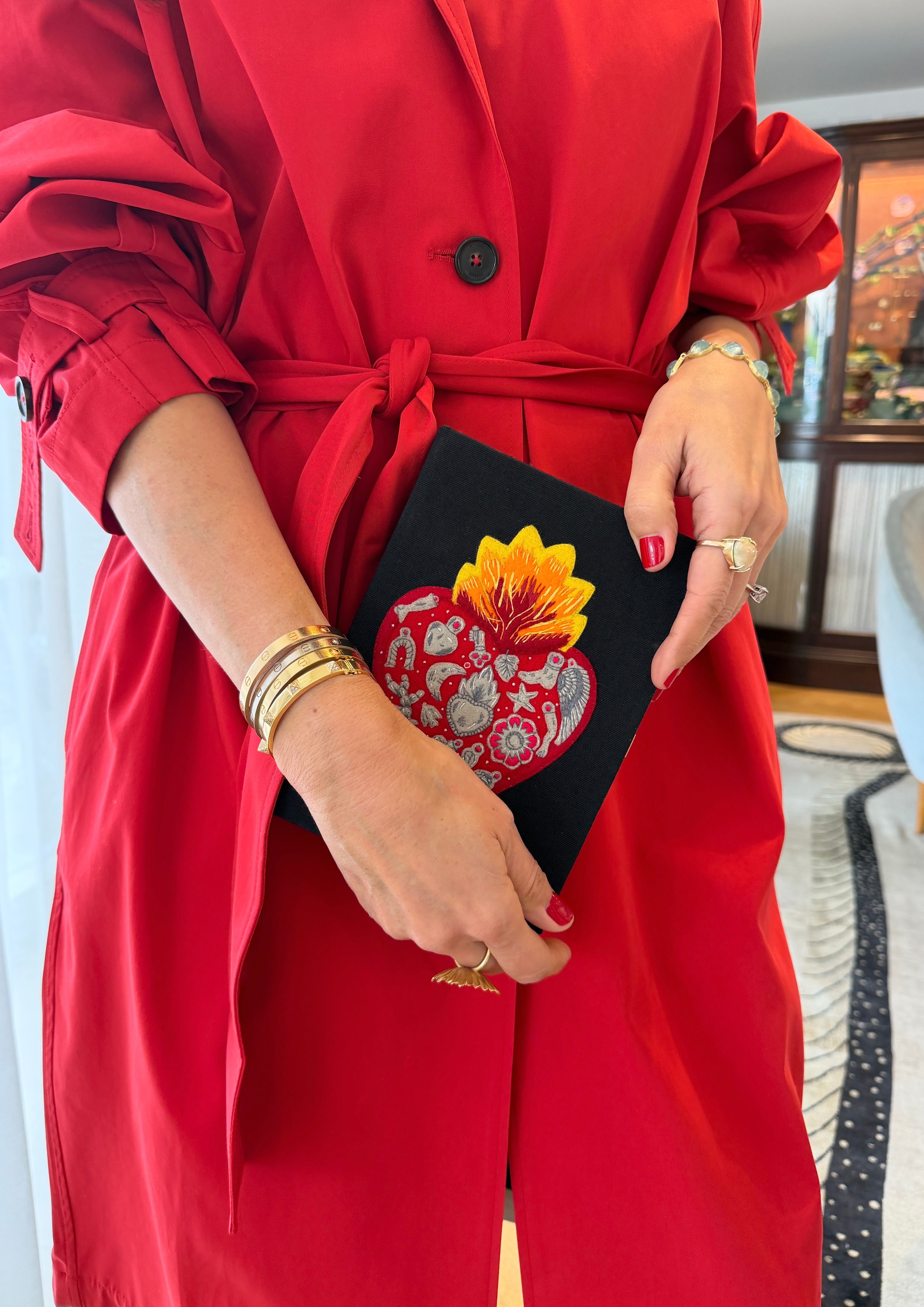 OLYMPIA LE-TAN | MAGIA DEL CORAZÓN CLUTCH | CAPITOL CHARLOTTE, NC