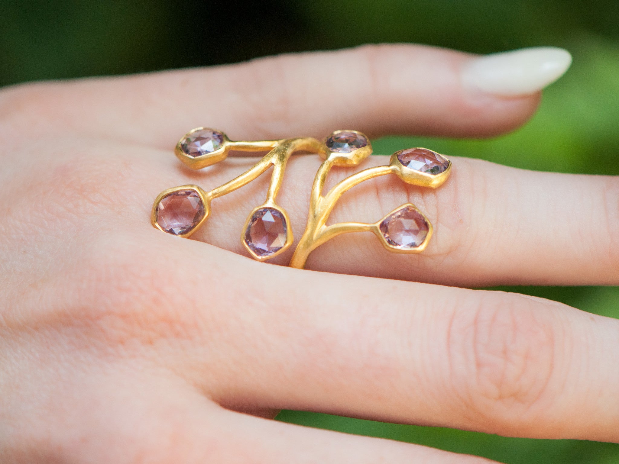 AMETHYST BRANCH RING