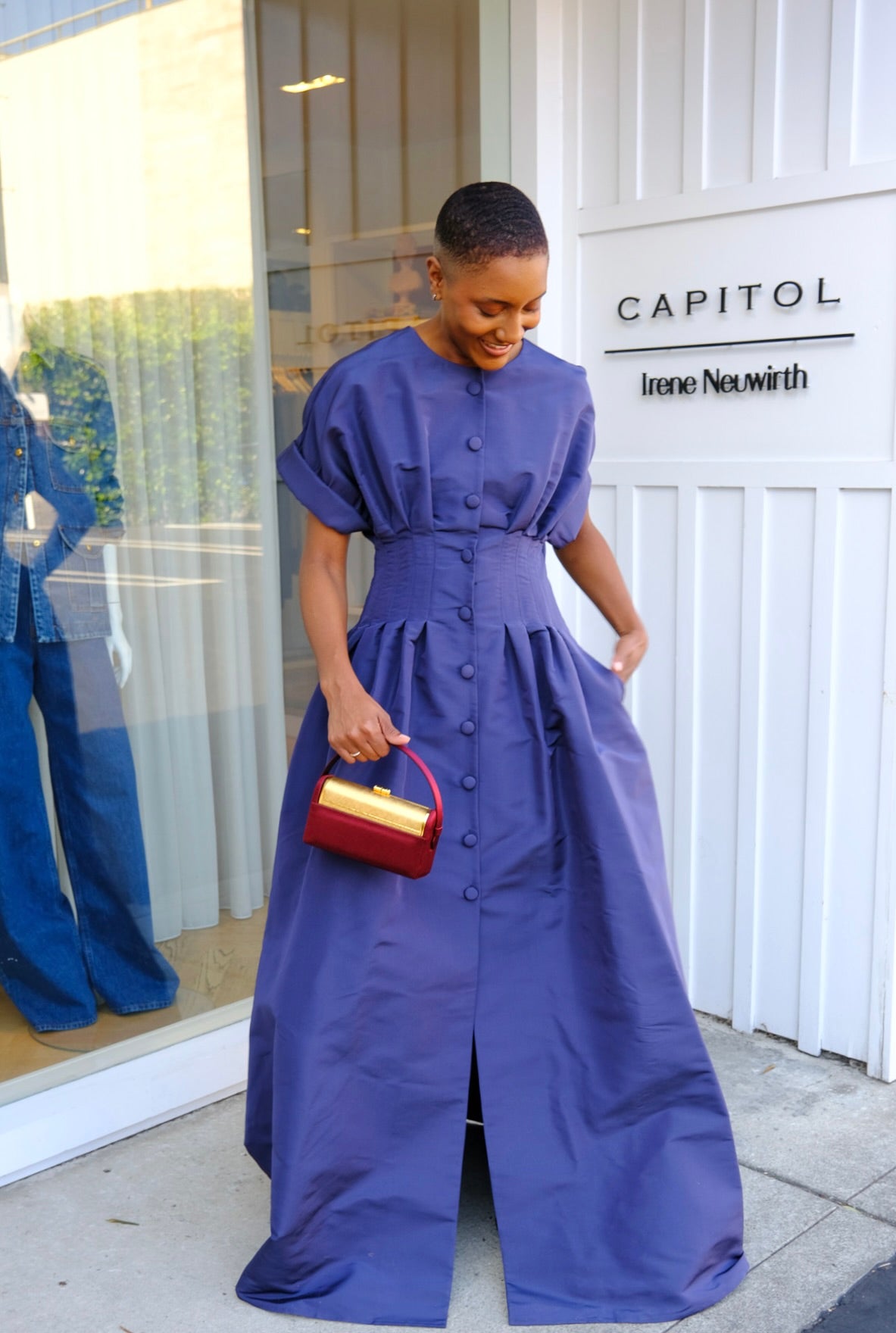 CAROLINA HERRERA | BUTTON FRONT GOWN