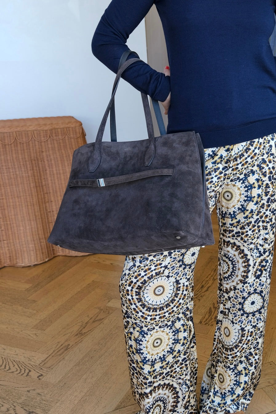 TOTEME | SUEDE LOUNGE TOTE