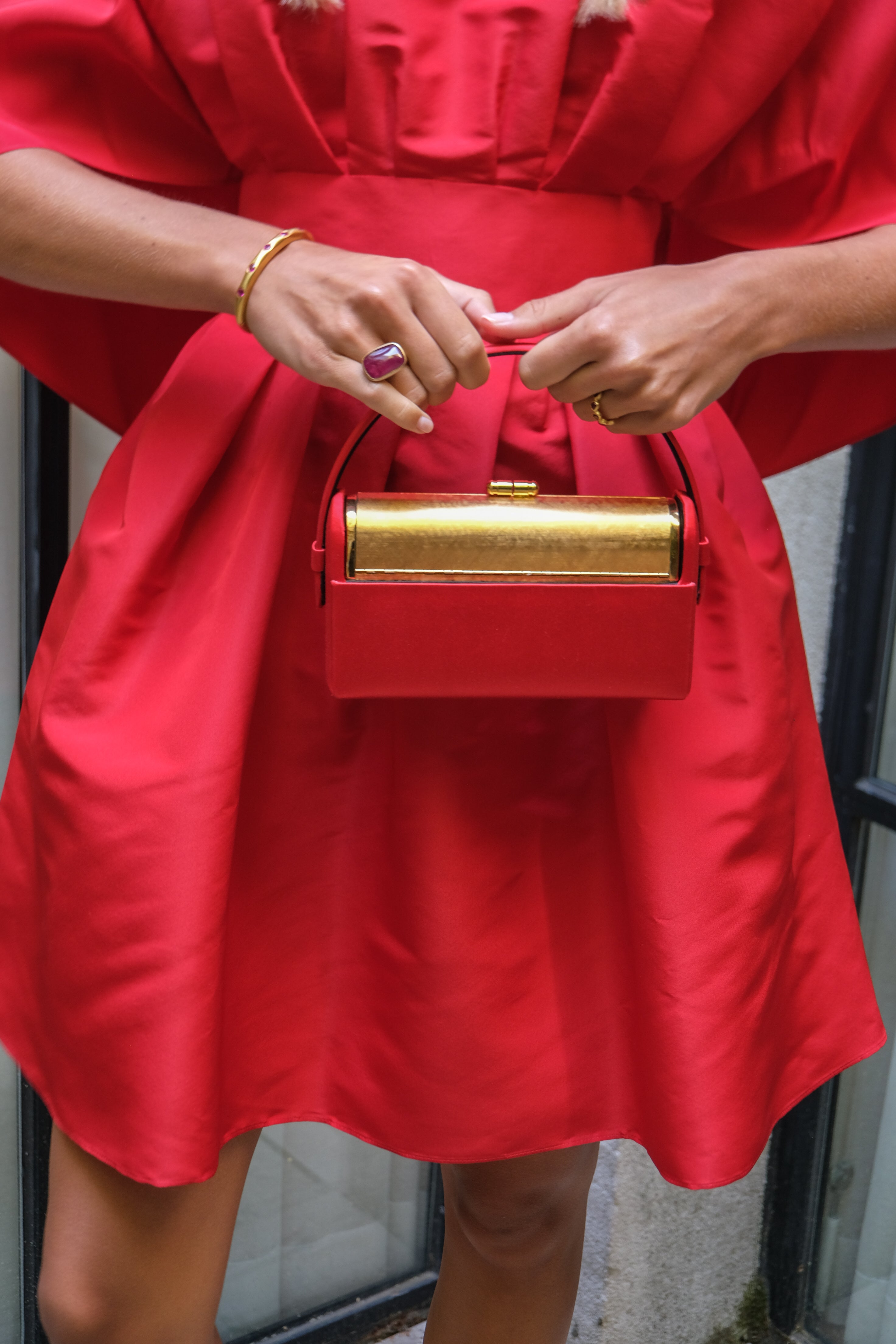 CAROLINA HERRERA | FAN MINI DRESS | WOMEN'S LUXURY DESIGNER CLOTHING, SHOES, HANDBAGS & JEWELRY | CAPITOL CHARLOTTE, NC & BRENTWOOD, CA