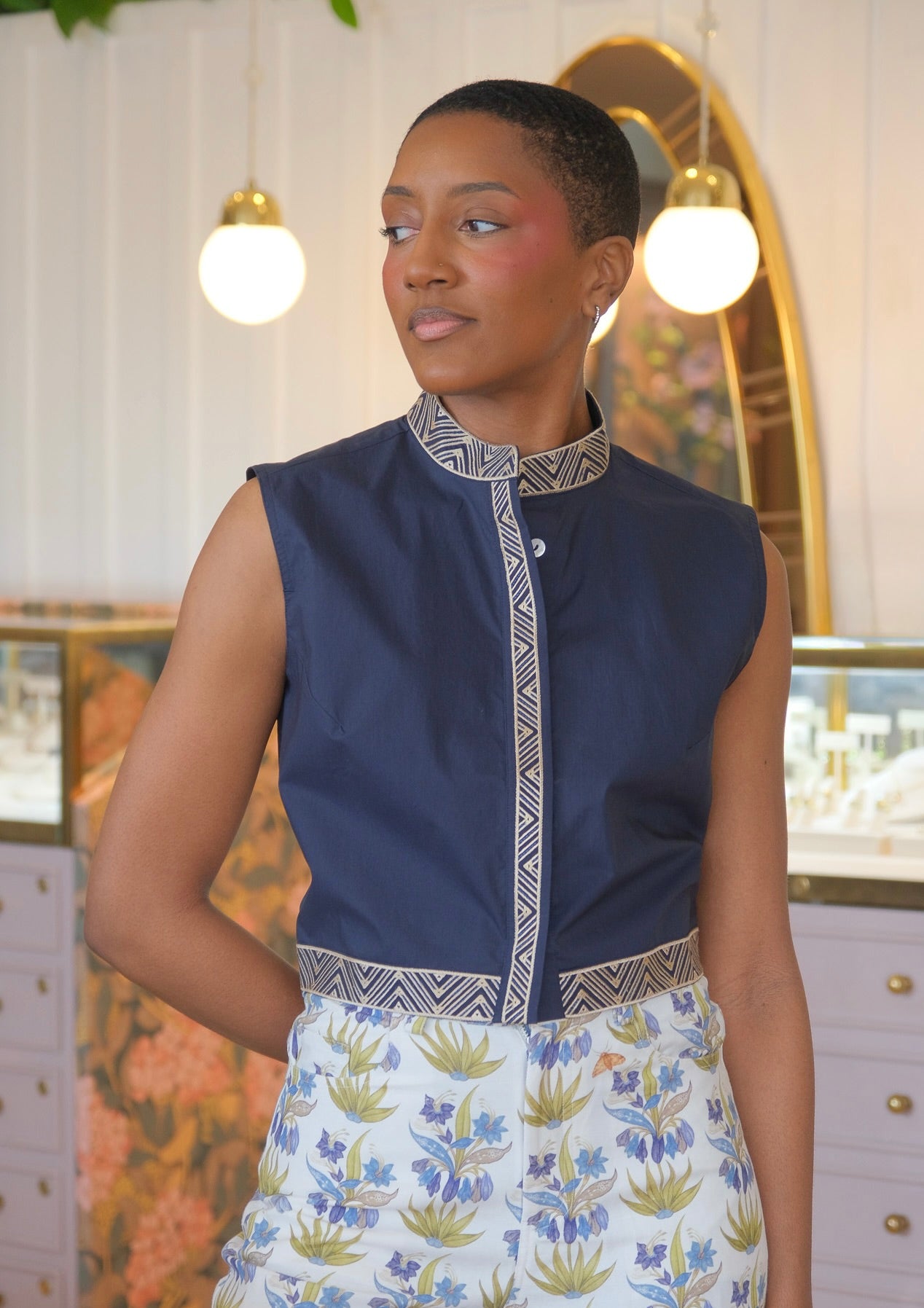 EMPORIO SIRENUSE | ANDORRA IRIS EMBROIDERED TOP