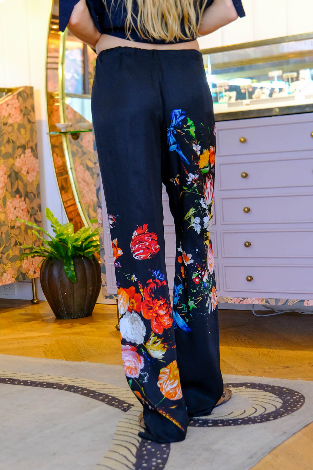 DRIES VAN NOTEN | PRINTED PACHAS DRAWSTRING PANT | WOMEN'S LUXURY DESIGNER CLOTHING, SHOES, HANDBAGS & JEWELRY | CAPITOL CHARLOTTE, NC & BRENTWOOD, CA