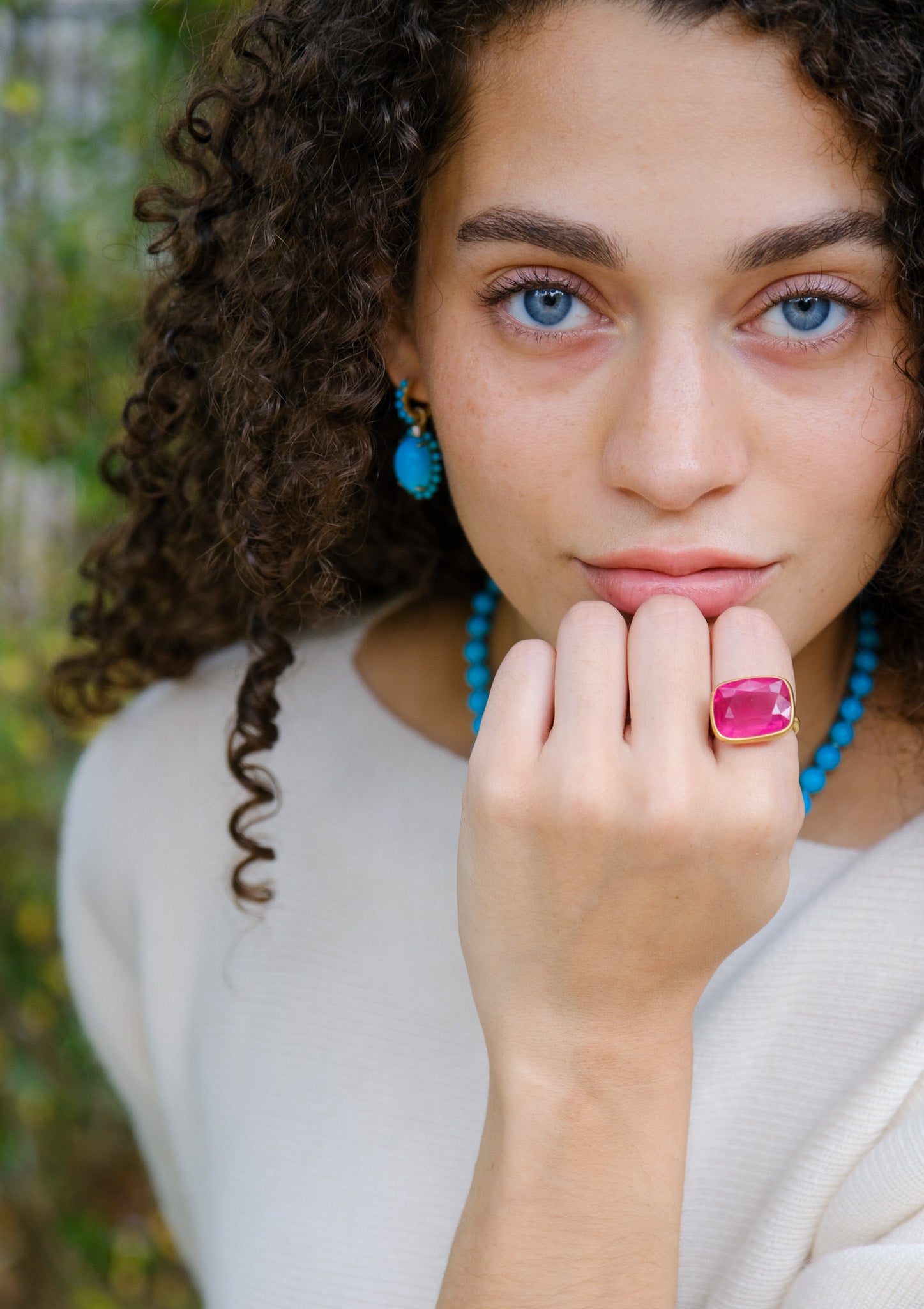 IRENE NEUWIRTH | CAPITOL EXCLUSIVE TURQUOISE OVAL EARRINGS