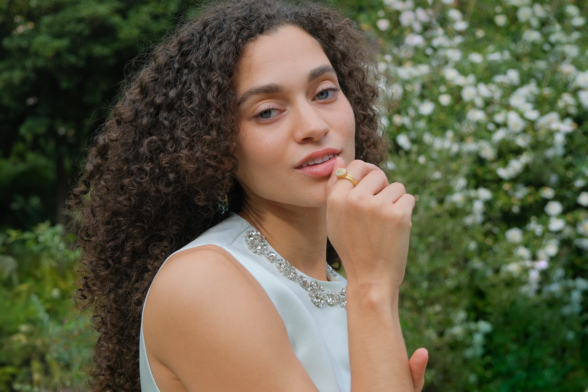 IRENE NEUWIRTH | HEROIC RAINBOW MOONSTONE DOUBLE BAND RING