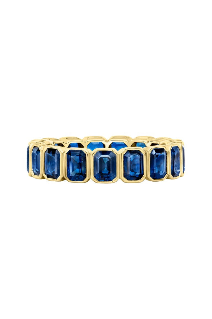 HENRI NÖEL | EMERALD CUT SAPPHIRE BAND