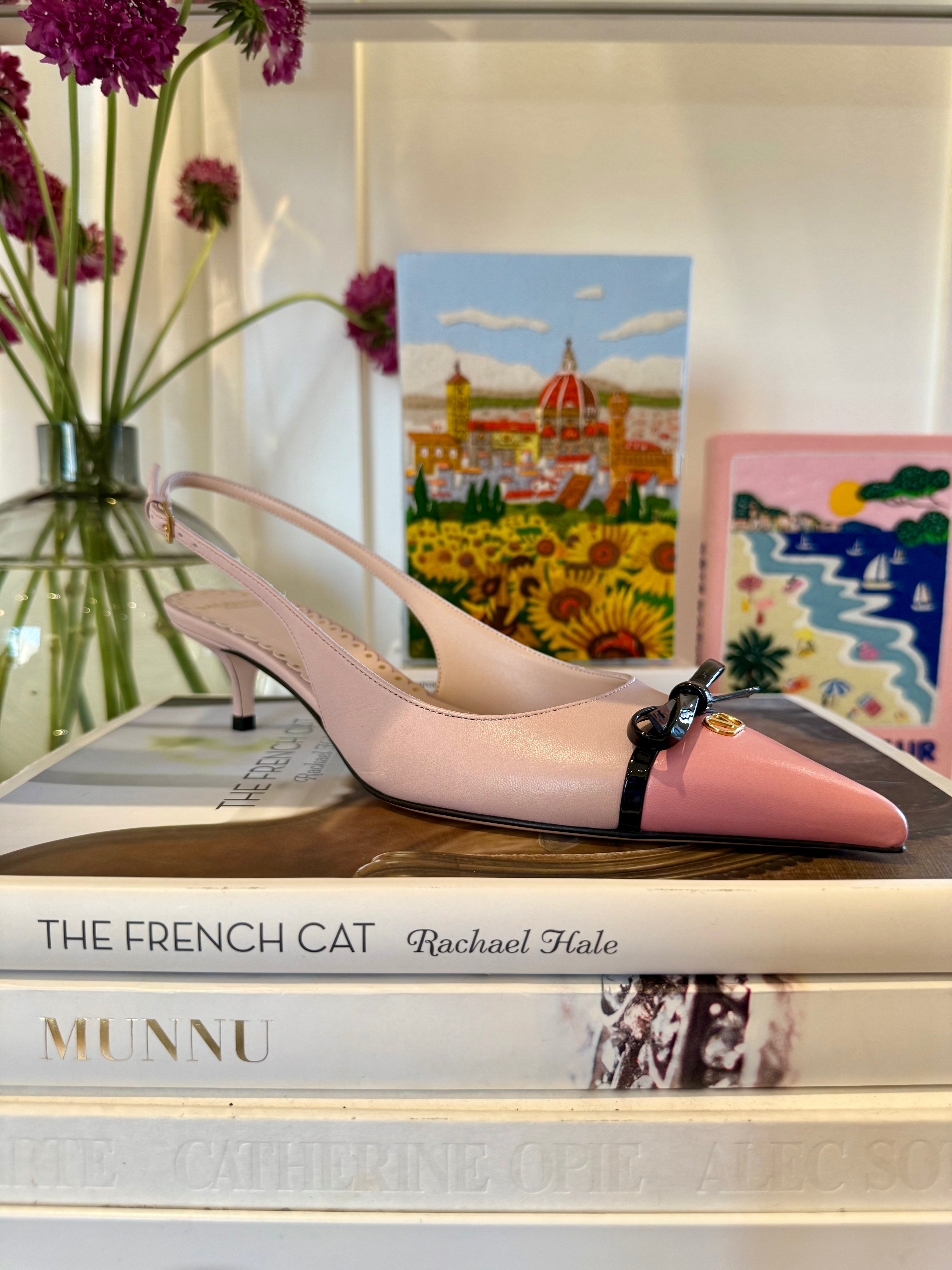 VALENTINO | SLING BACK KITTEN HEEL